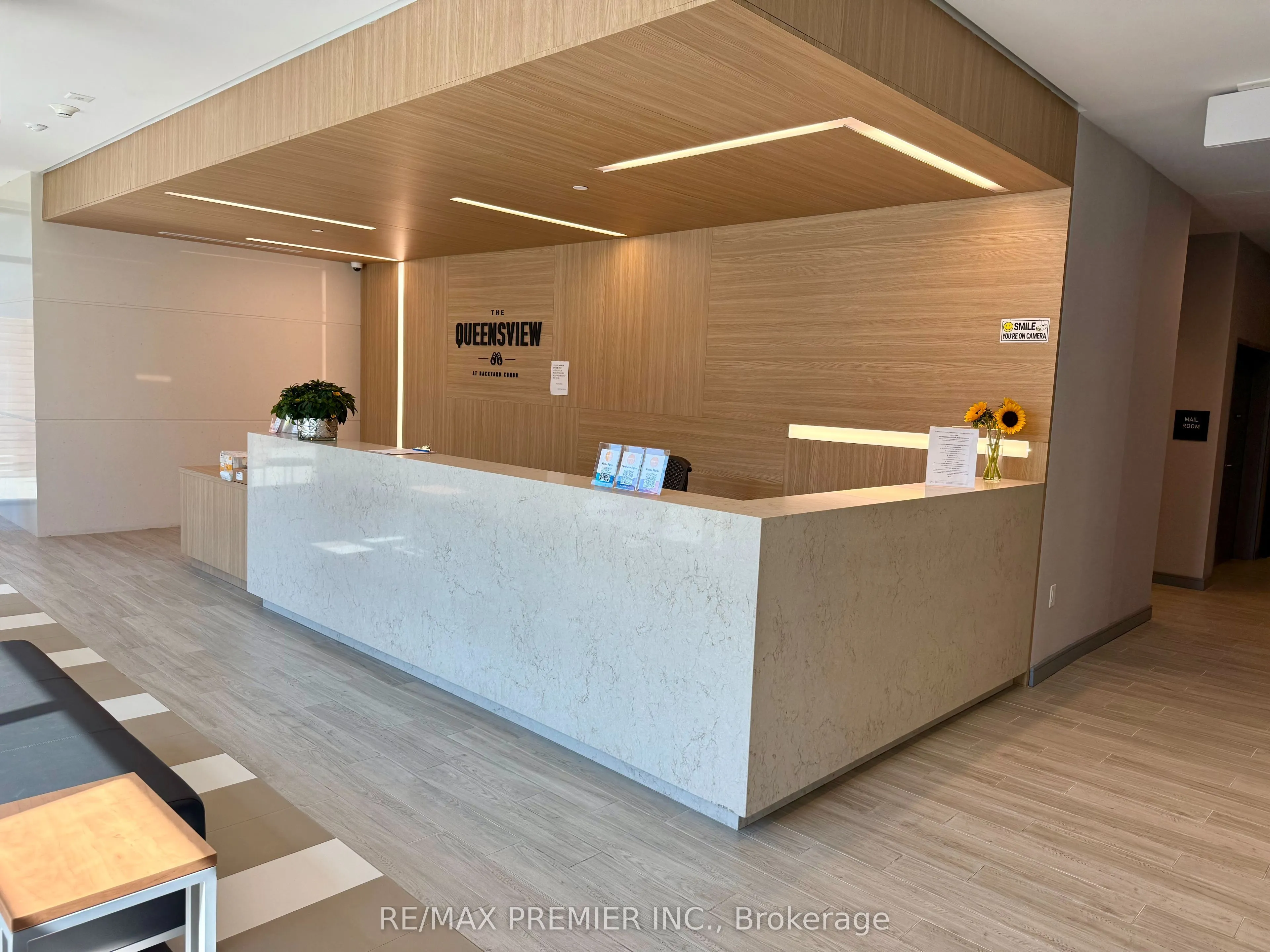 25 Neighbourhood Lane, #515