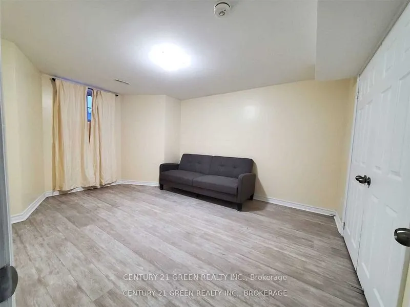 21 Timbercove Road, #Basement