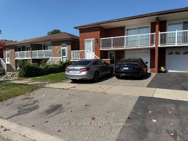 16 Prouse Drive, #Upper