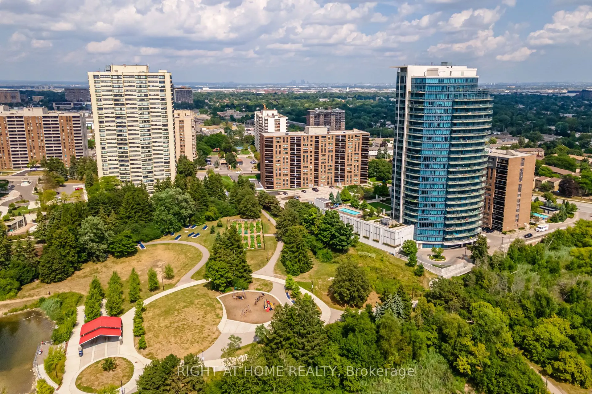 4 Lisa Street, #504