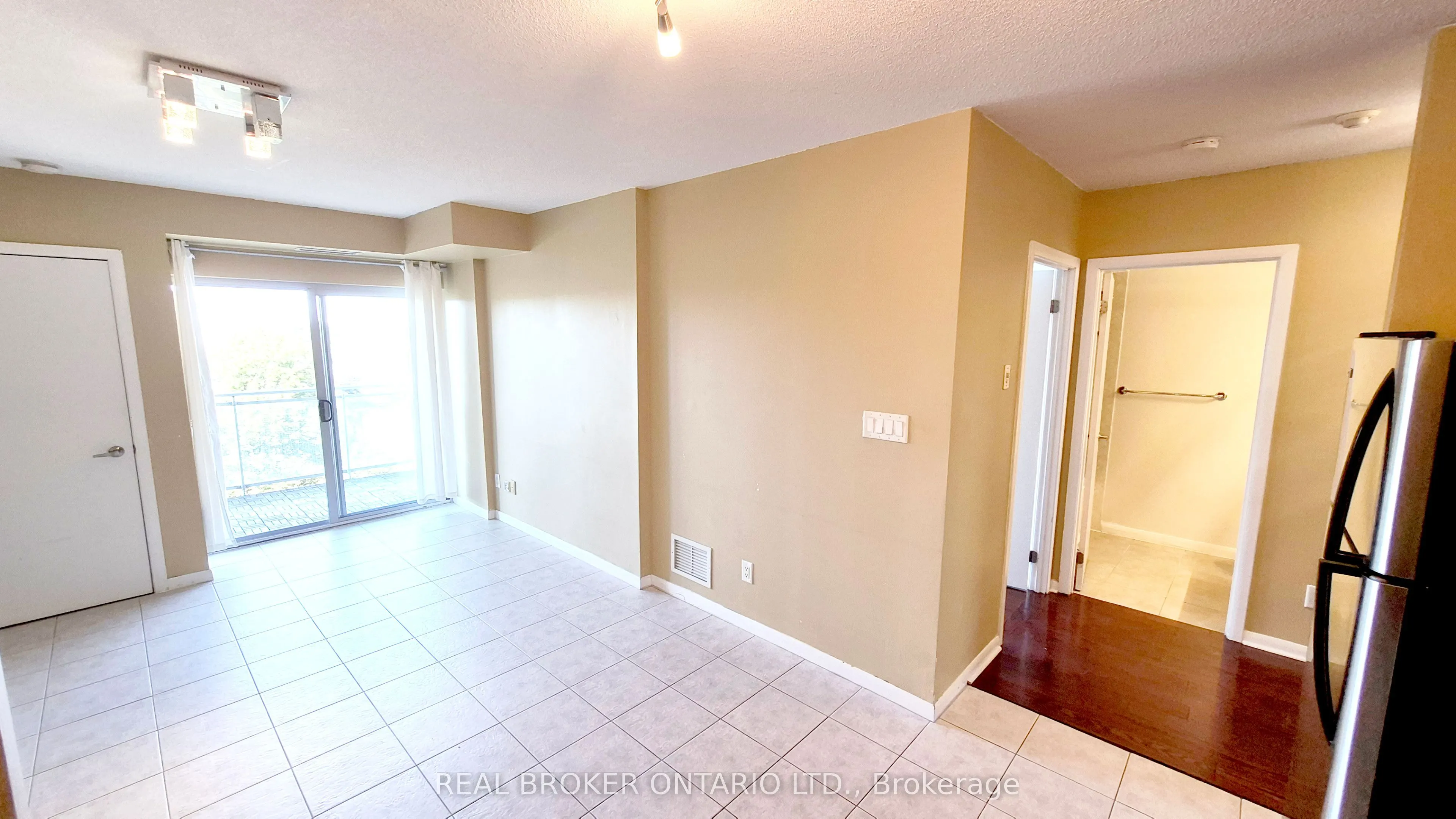 2464 Weston Road, #701