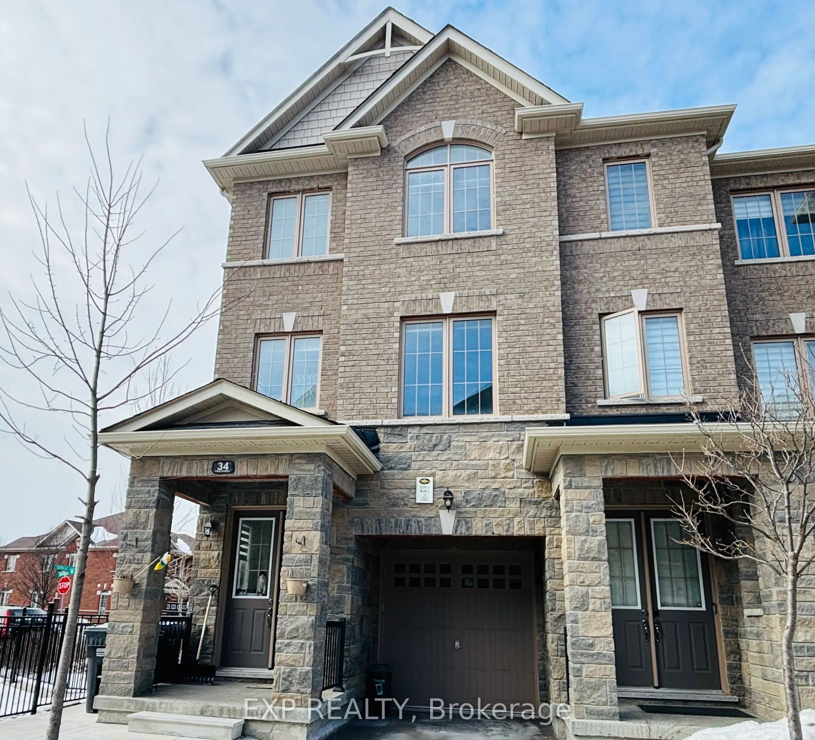 34 Faye Street