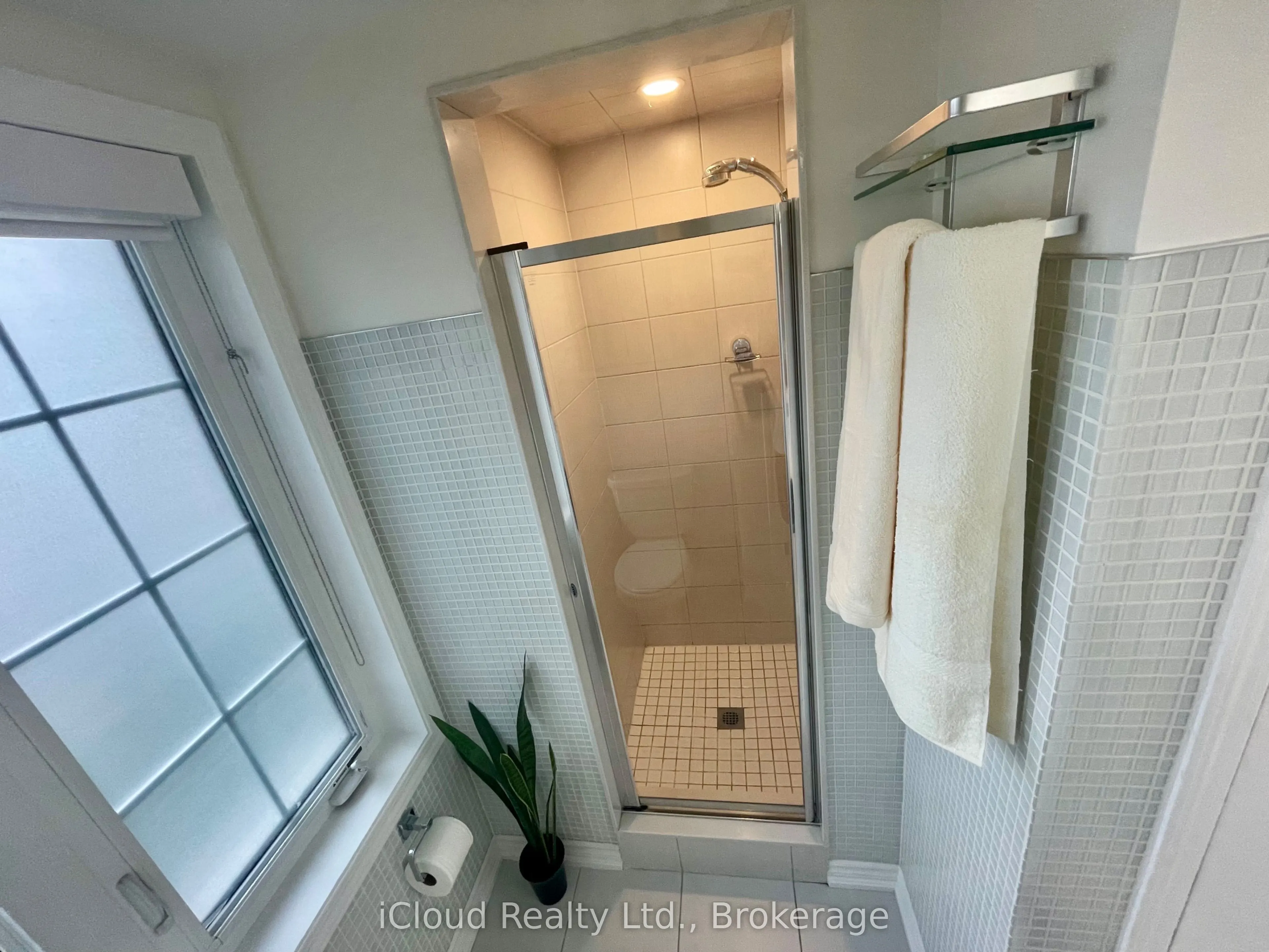 1222 Rose Way, #73