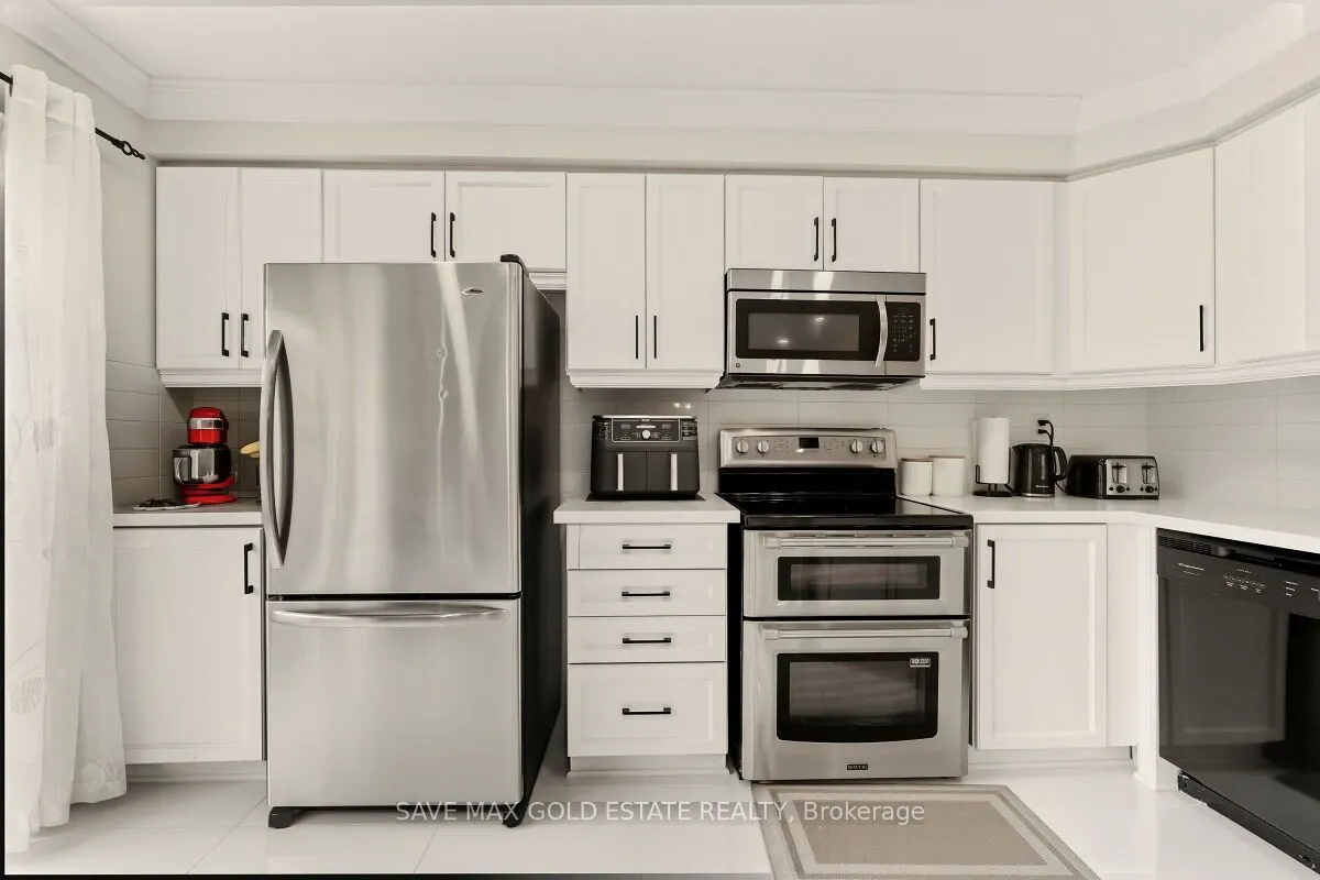 83 Willet Terrace