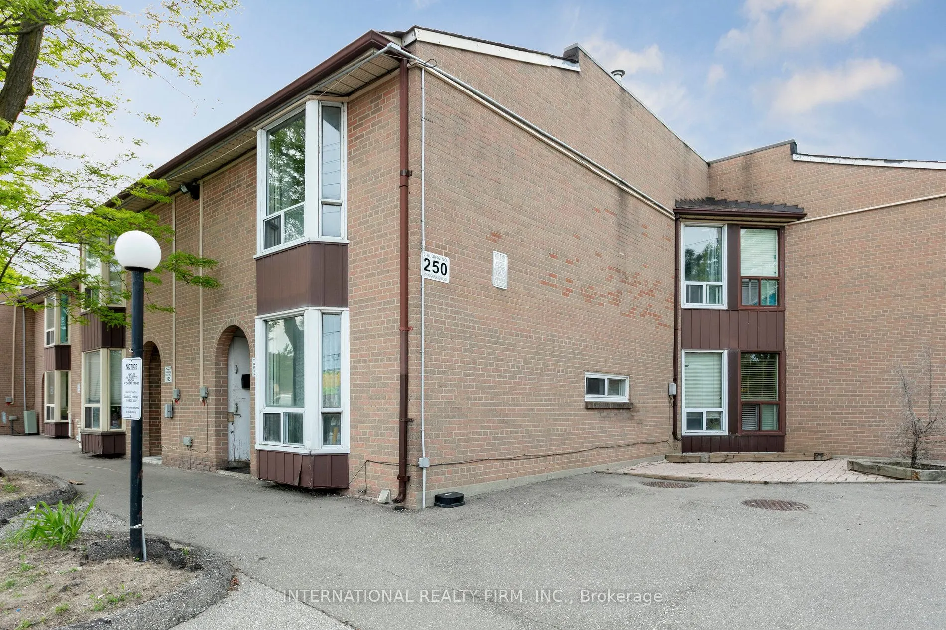 250 John Garland Boulevard, #106