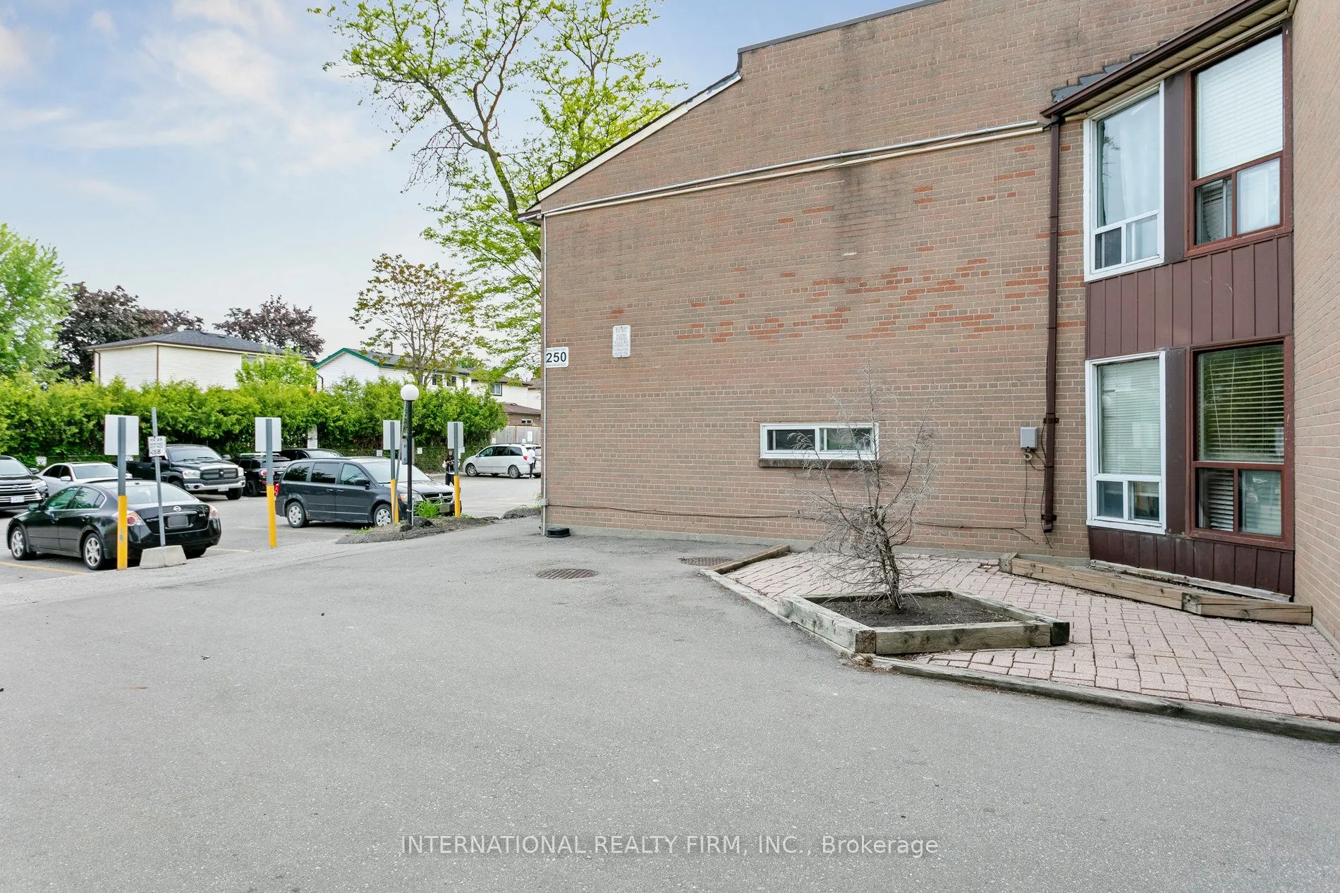 250 John Garland Boulevard, #106