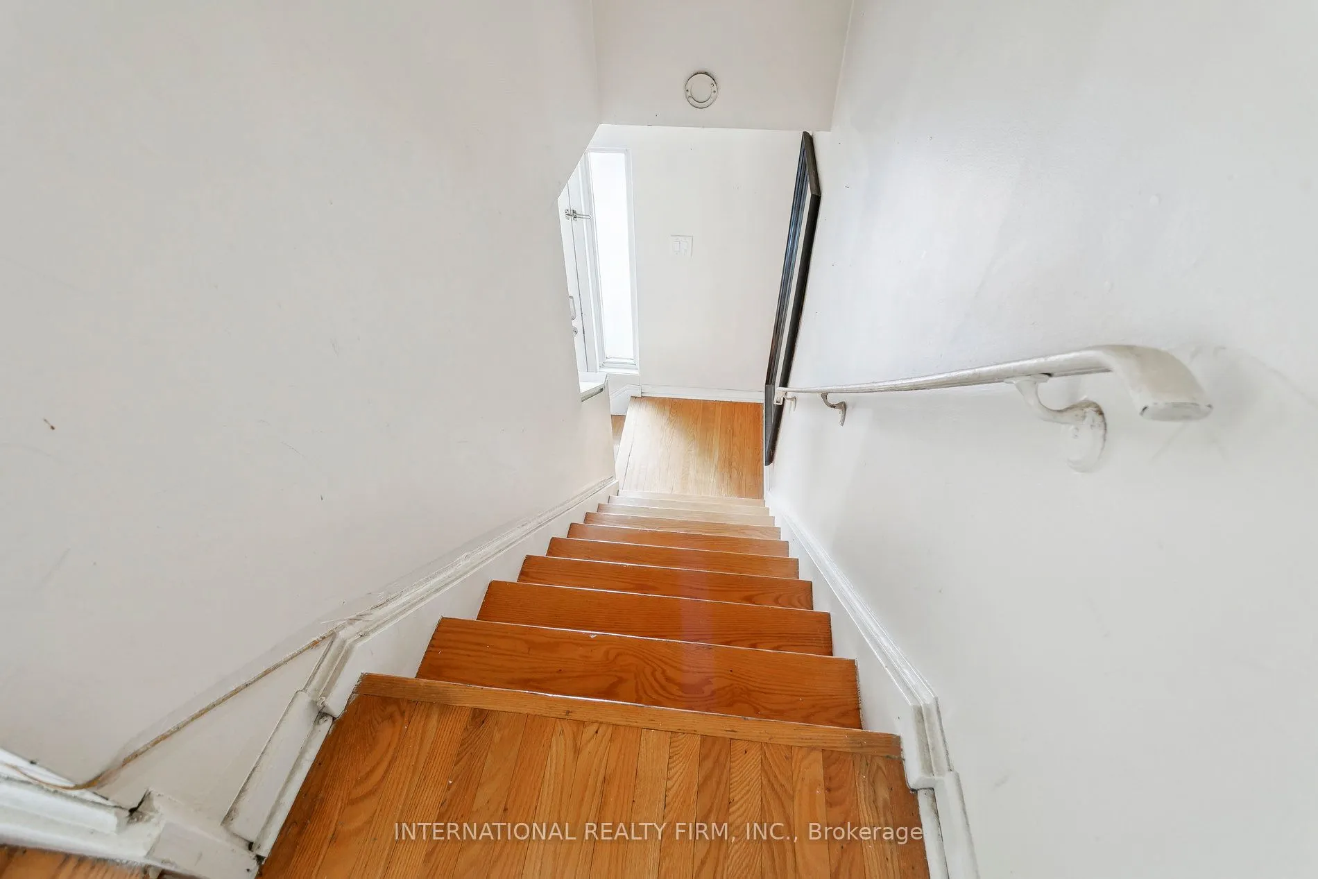 250 John Garland Boulevard, #106