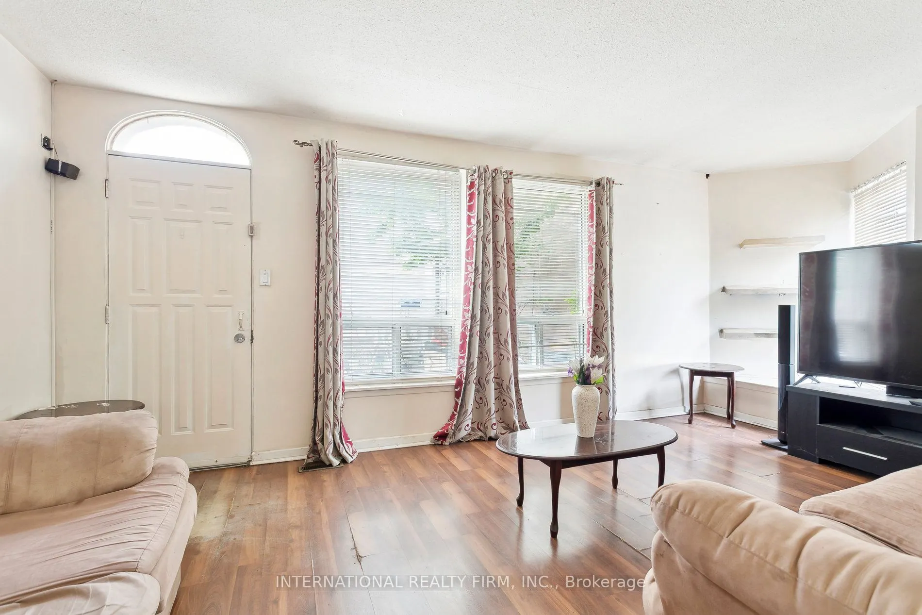 250 John Garland Boulevard, #106