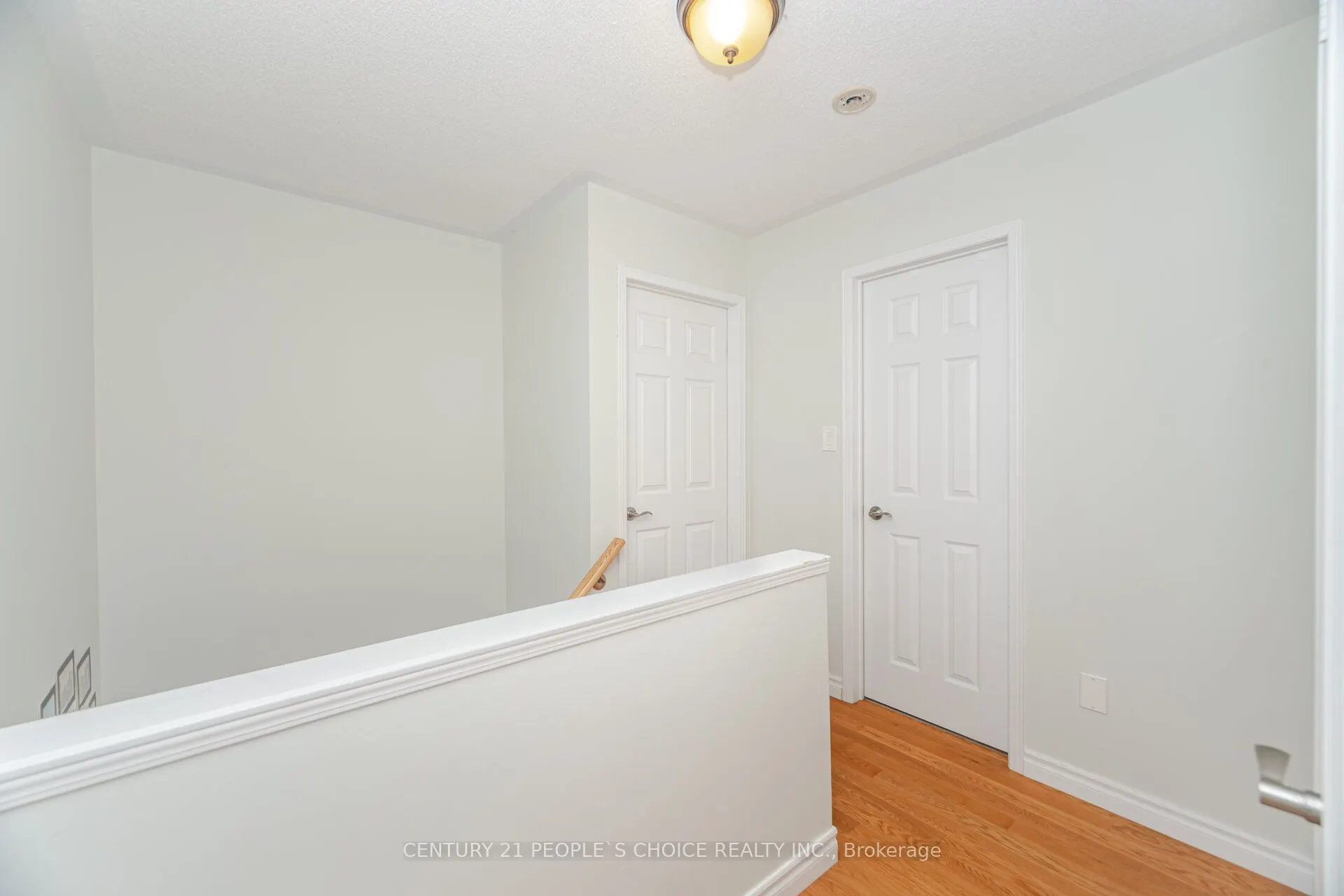 7055 Fairmeadow Crescent