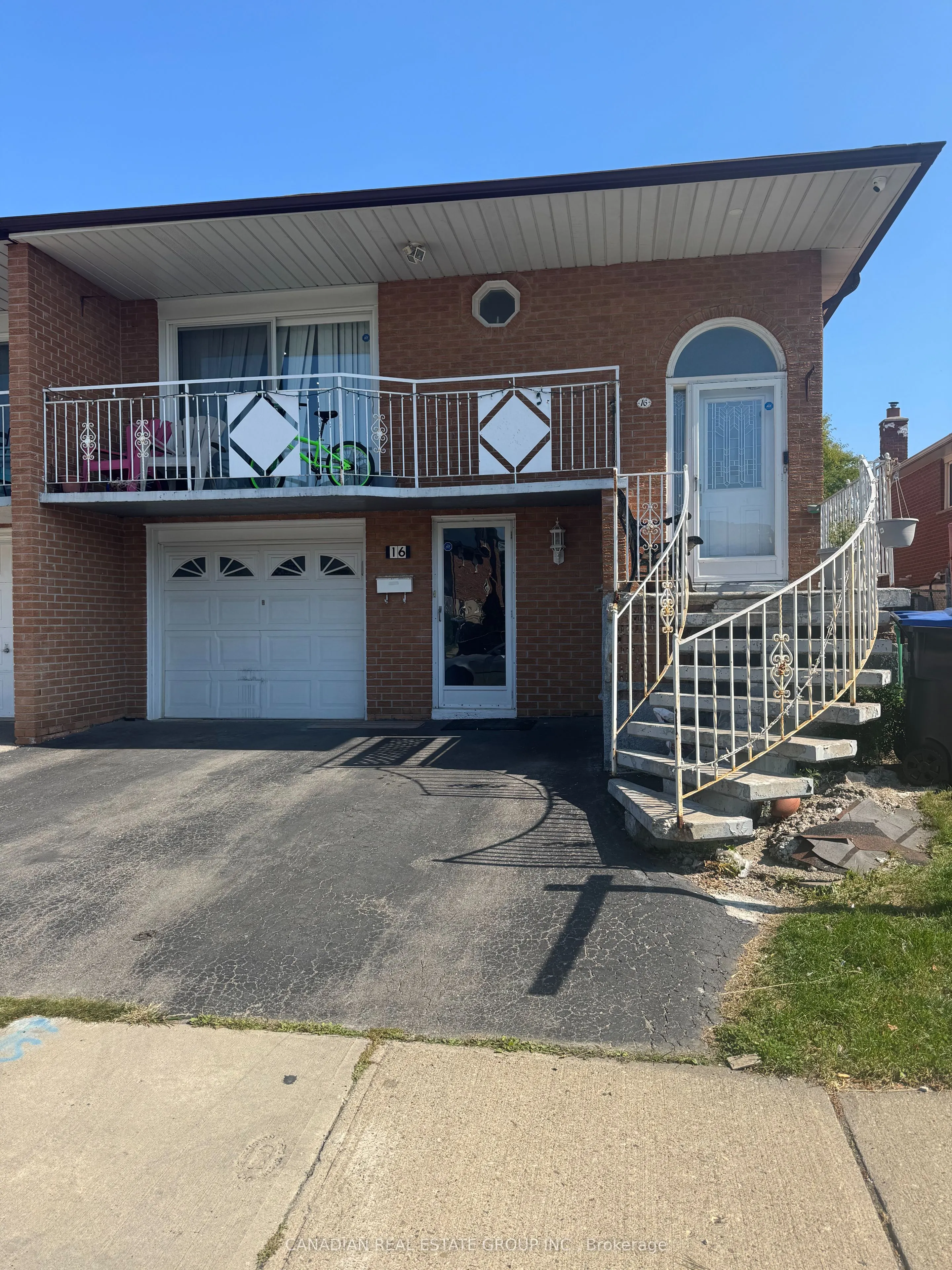 16 Radford Drive