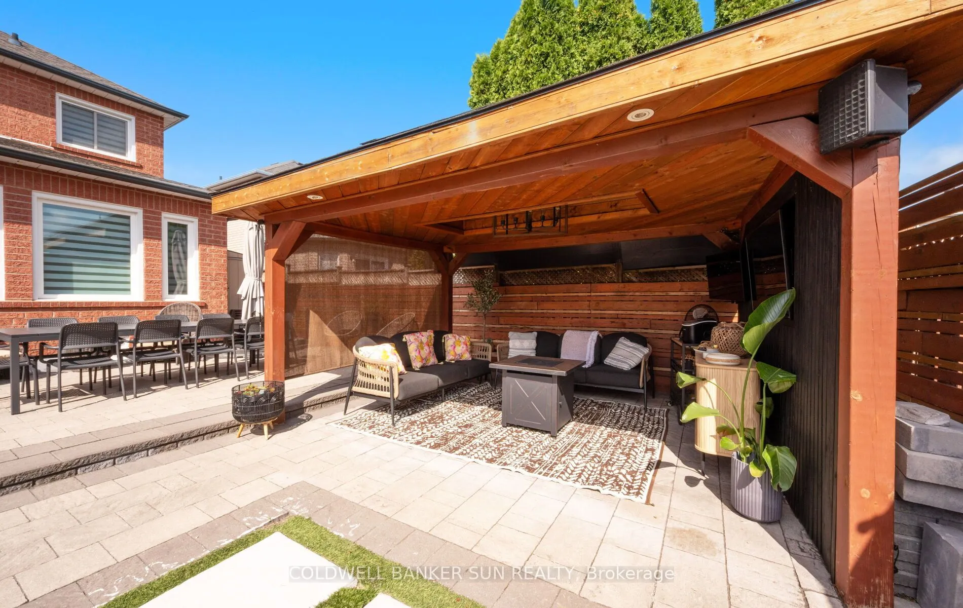 13 Rustic Way