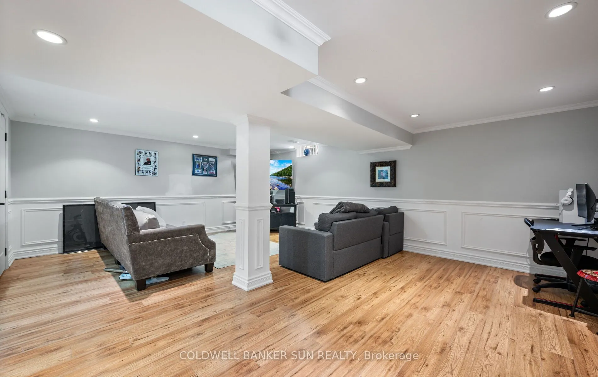 13 Rustic Way