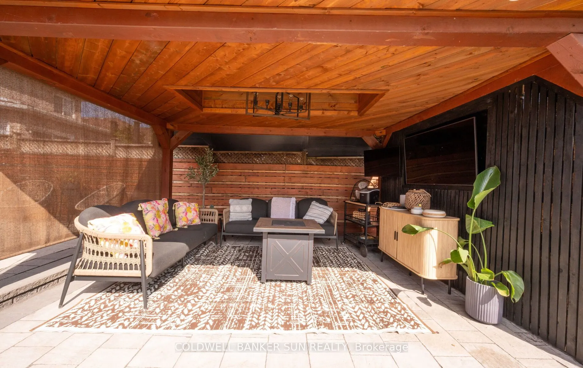 13 Rustic Way