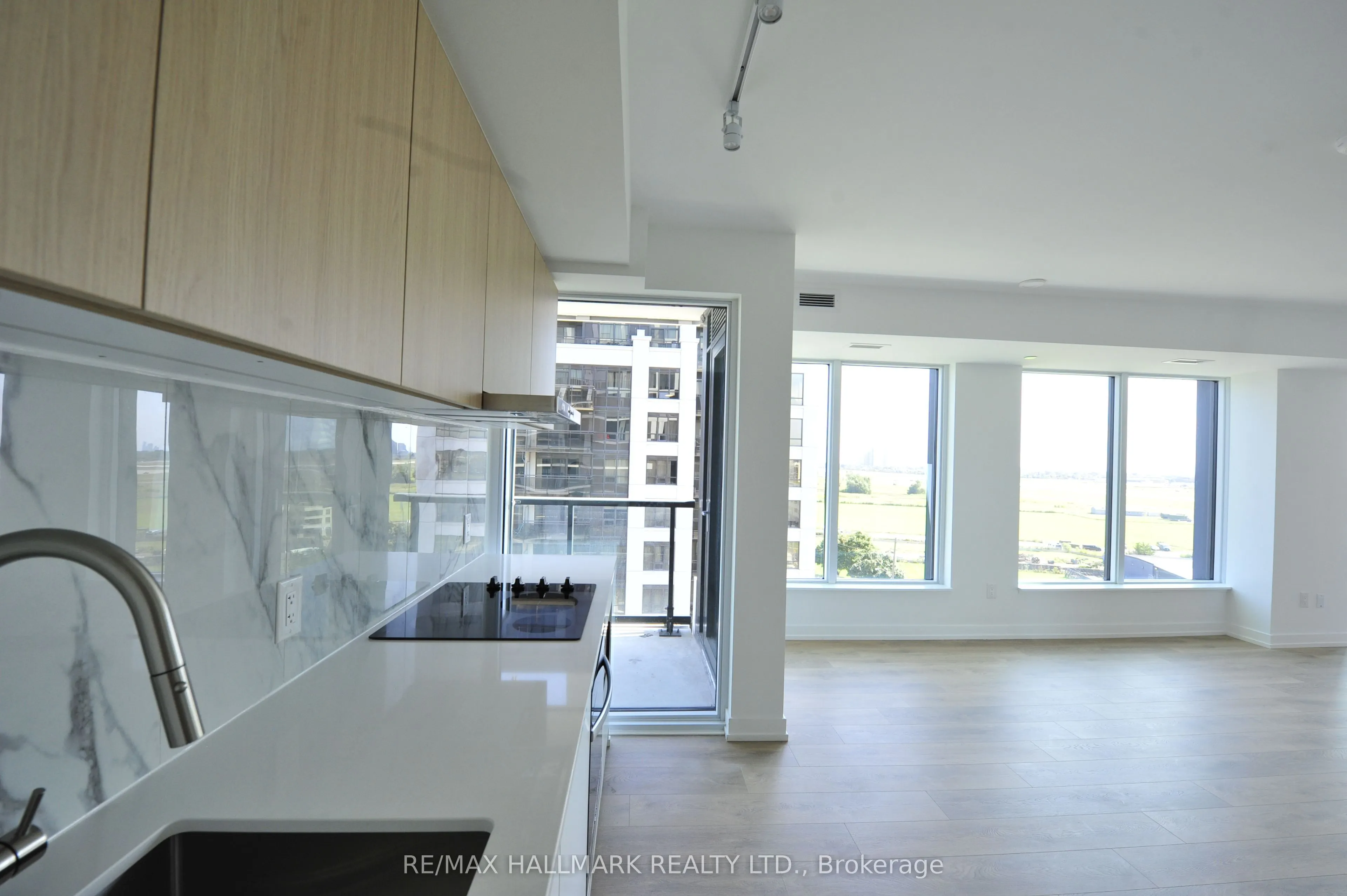 1100 Sheppard Avenue W, #1112