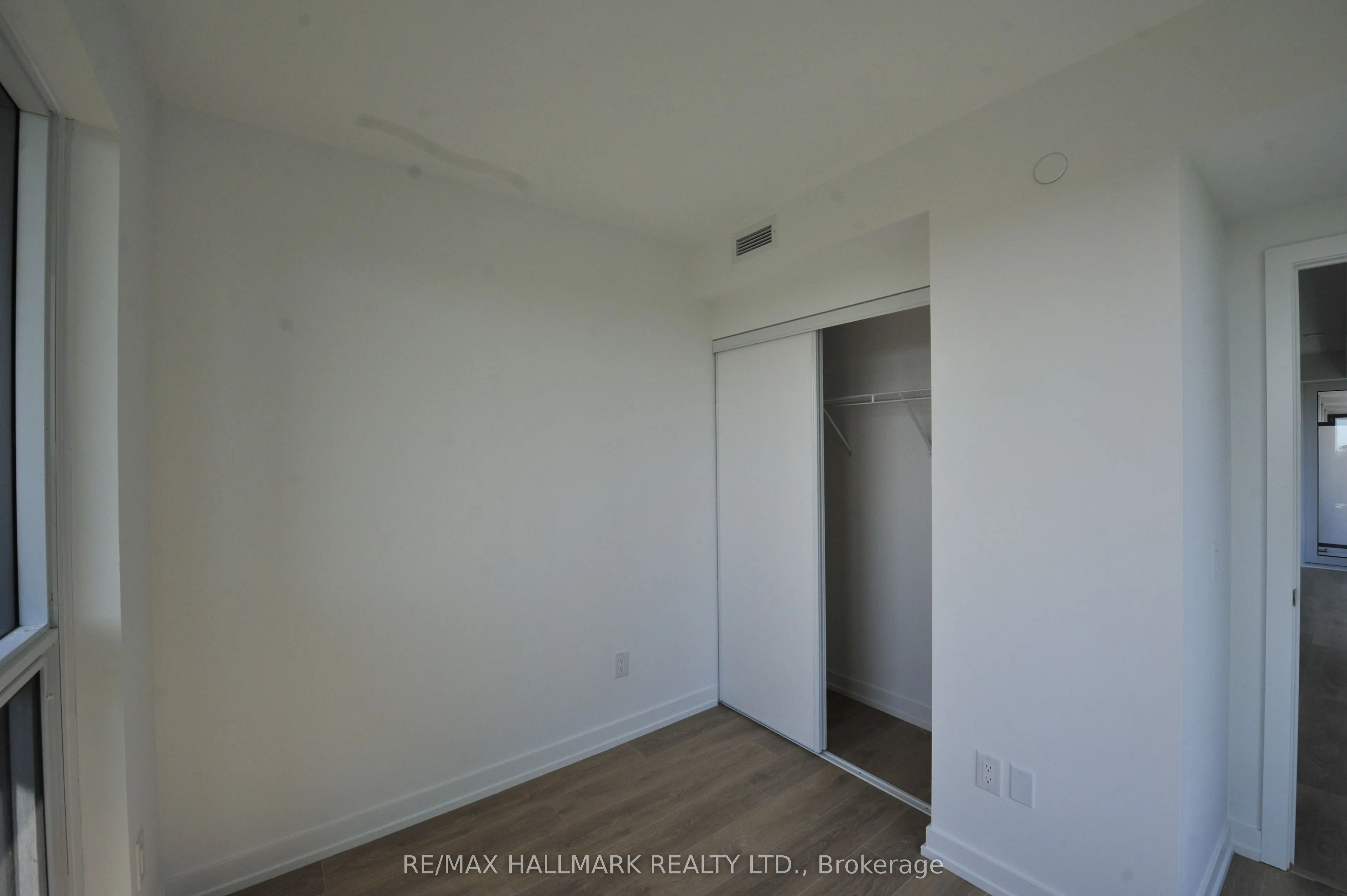 1100 Sheppard Avenue W, #1112
