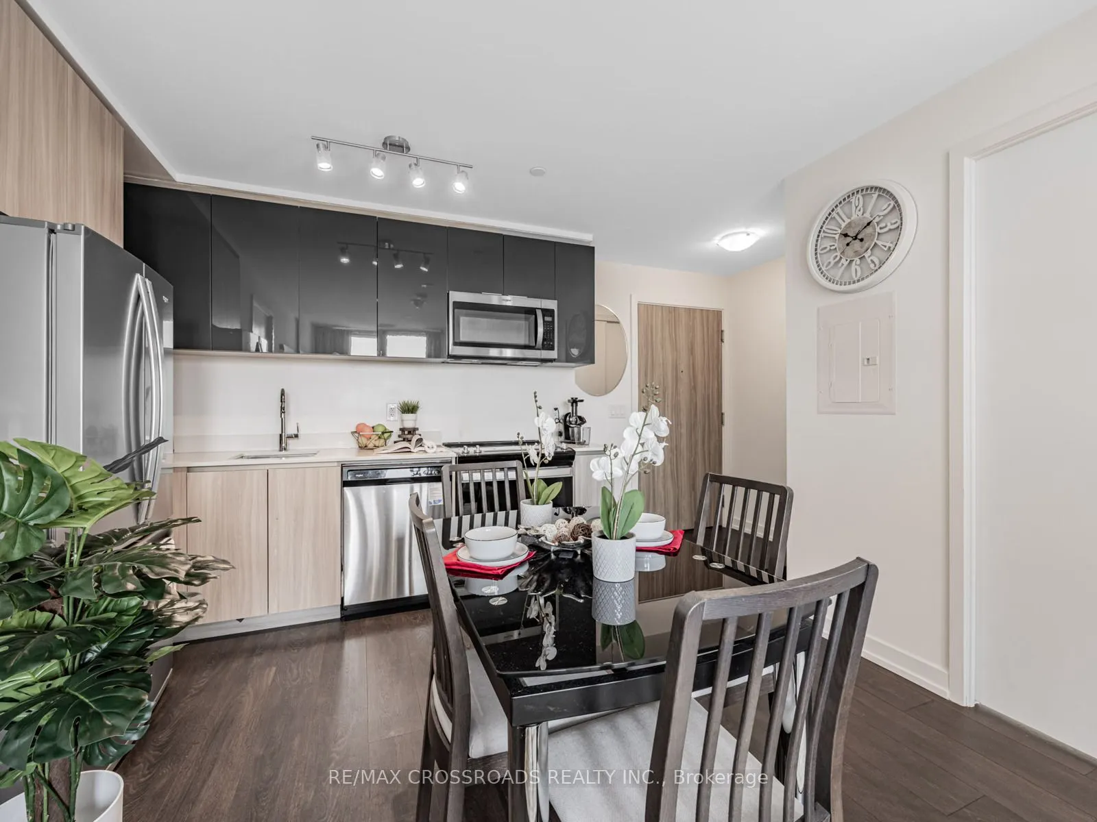 3100 Keele Street, #427