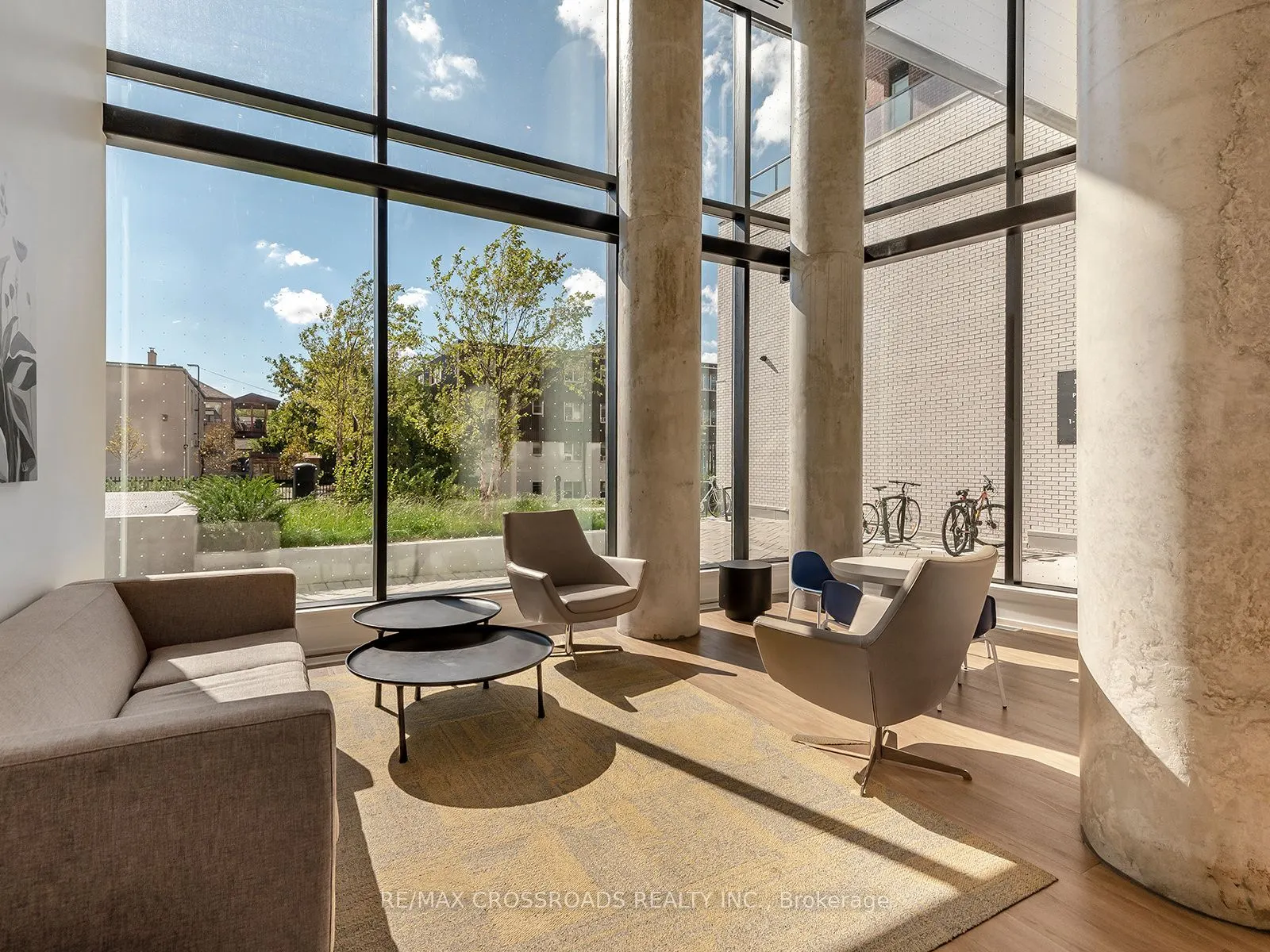 3100 Keele Street, #427