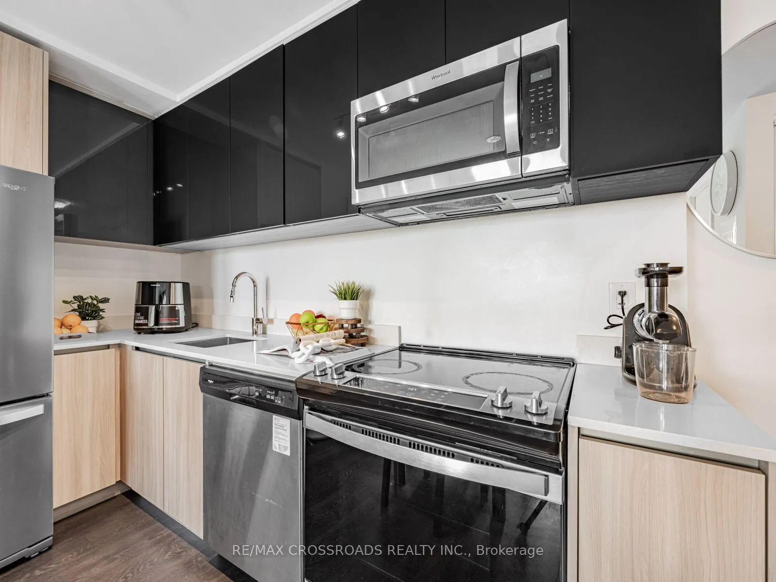 3100 Keele Street, #427