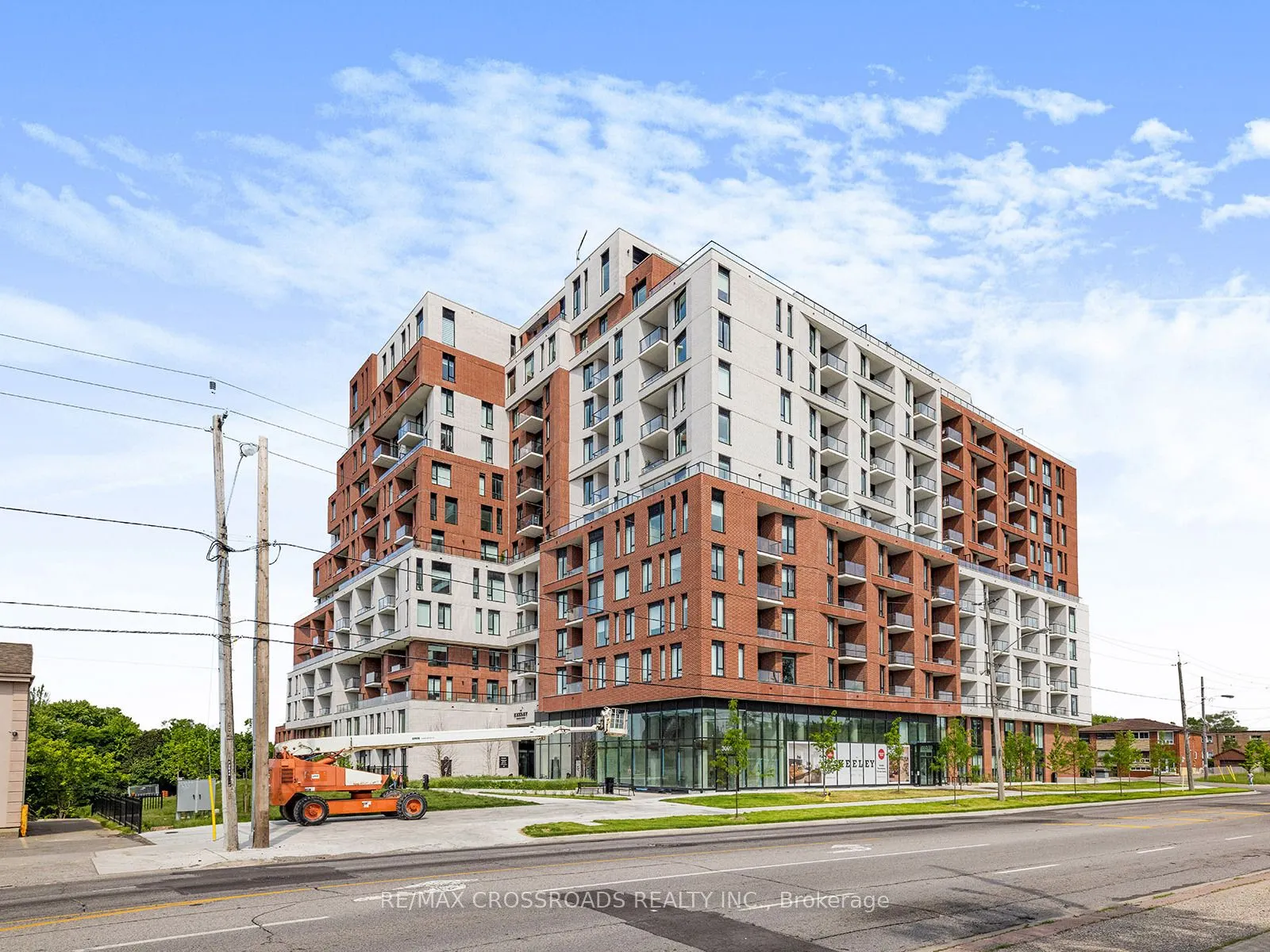 3100 Keele Street, #427