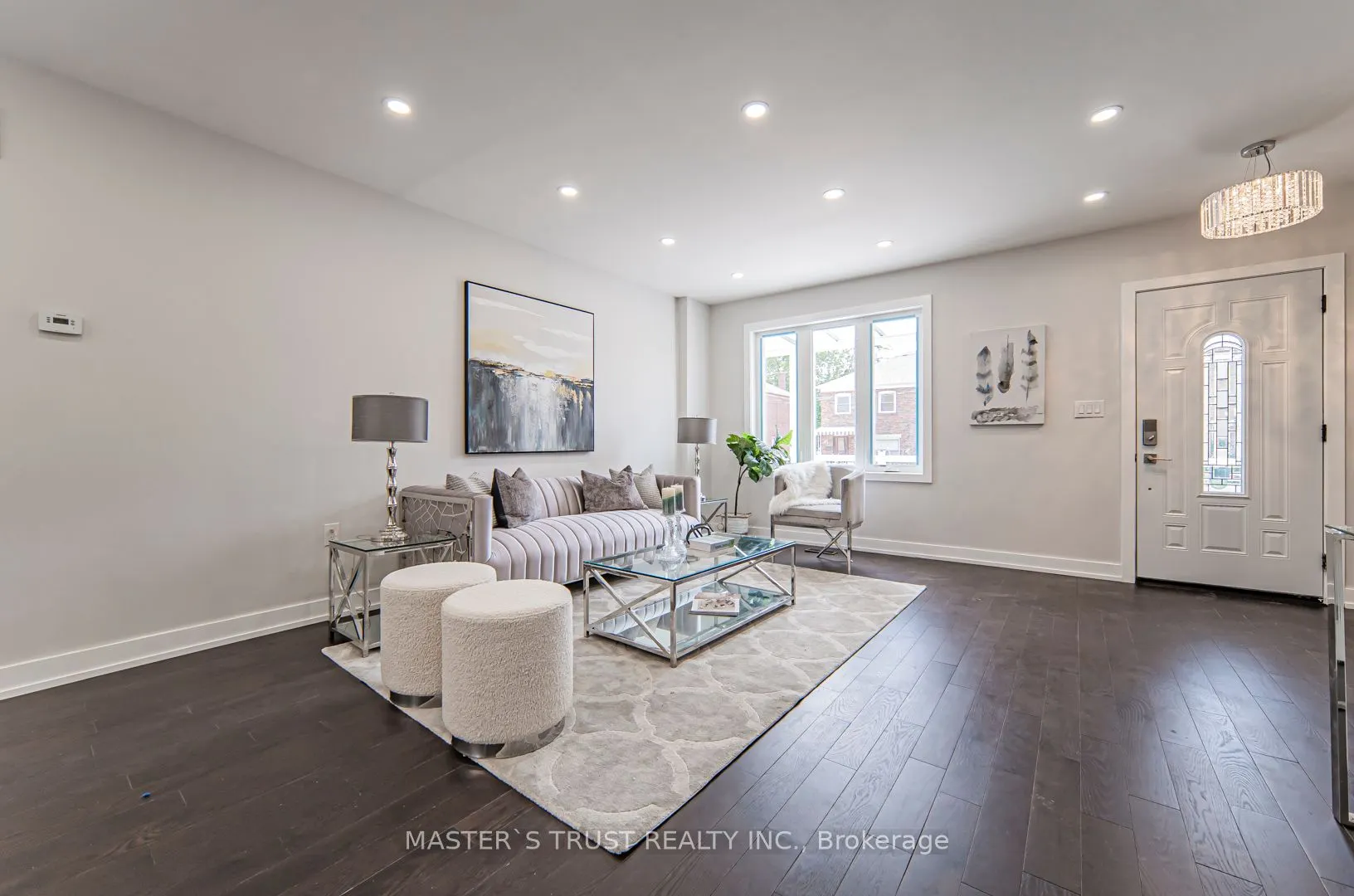613 Old Weston Road S