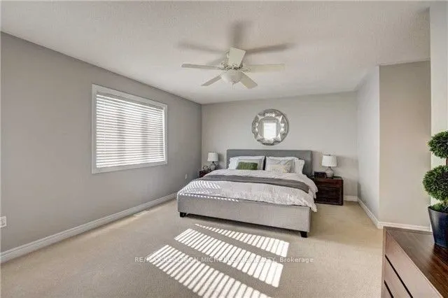 1122 Woodington Lane
