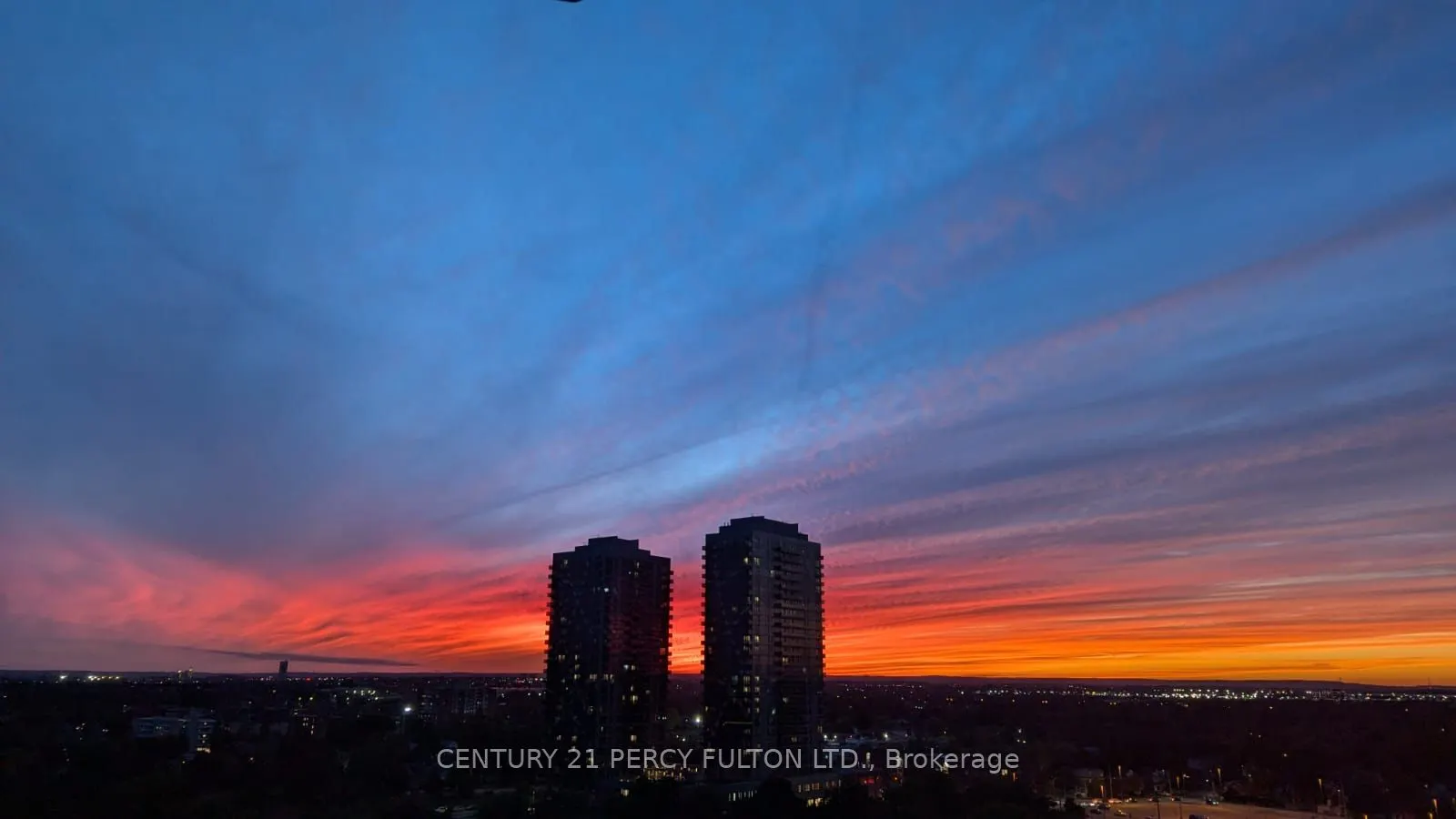 9 George Street N, #1612