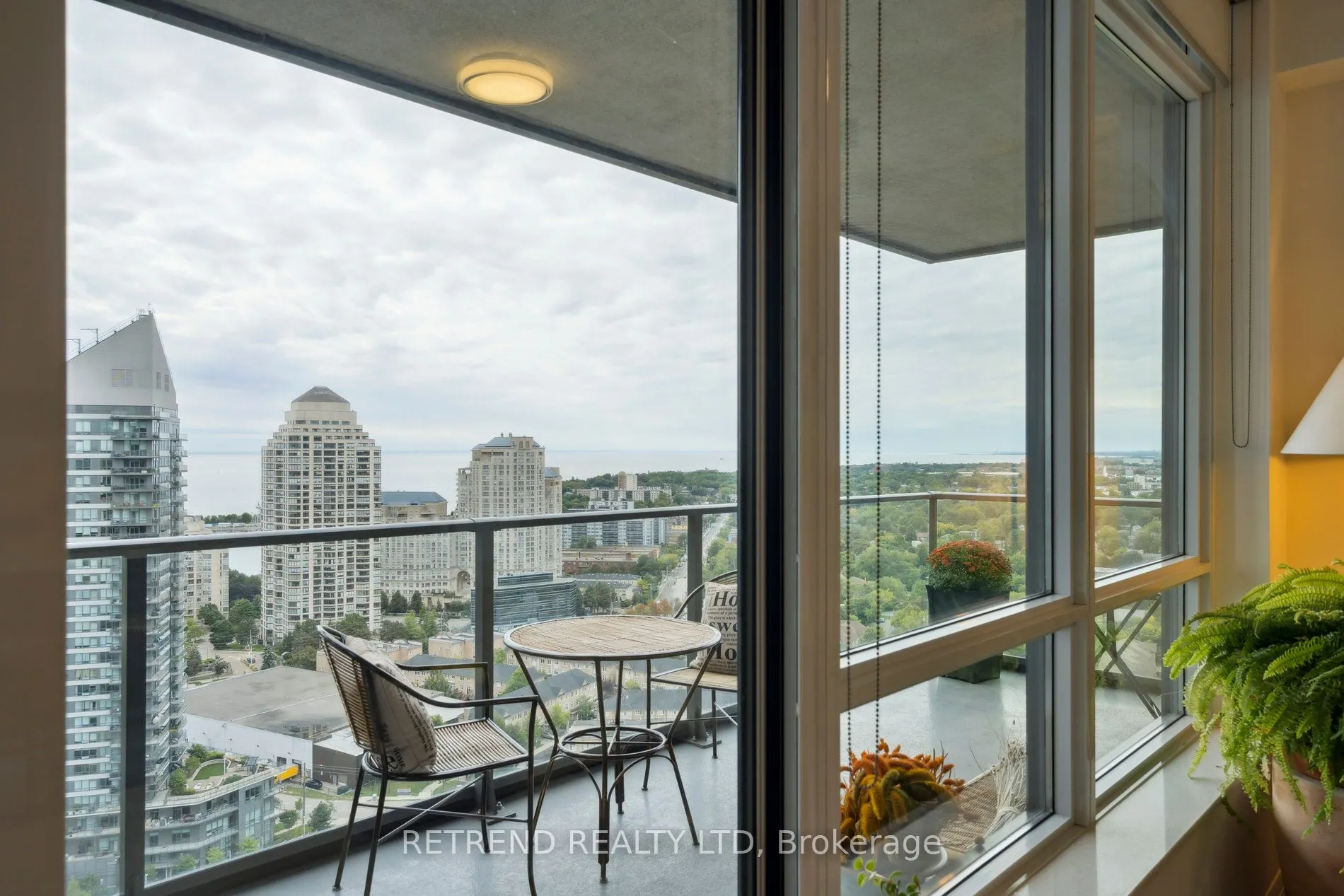 36 Park Lawn Road, #2403