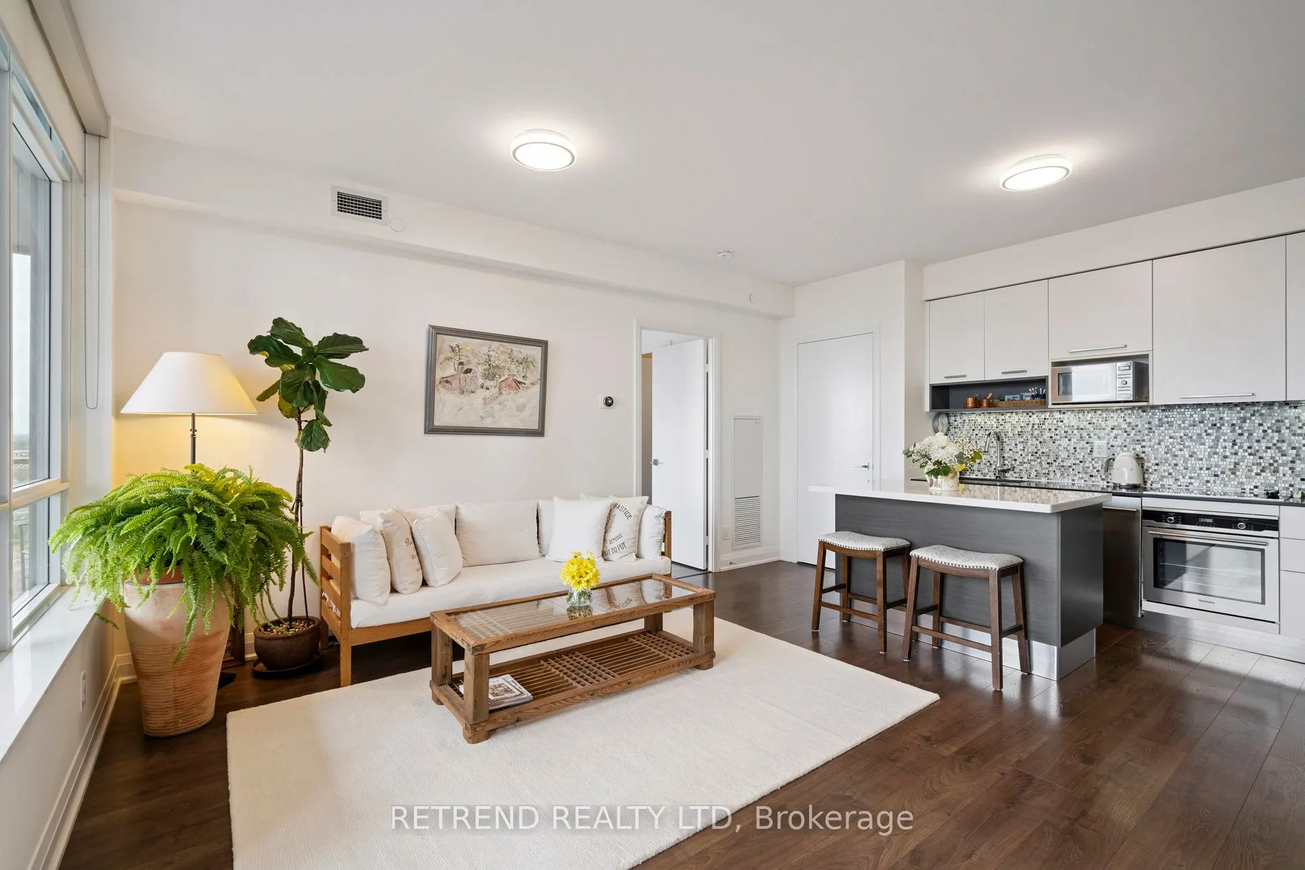 36 Park Lawn Road, #2403