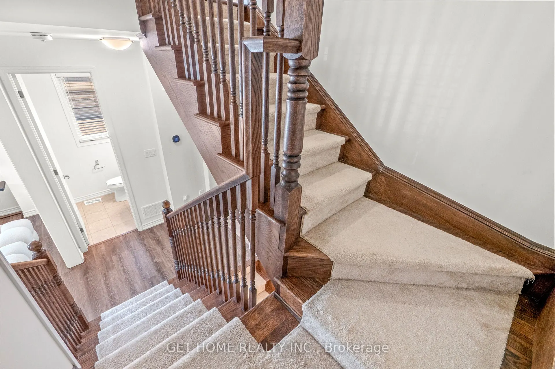 3489 VERNON POWELL Drive