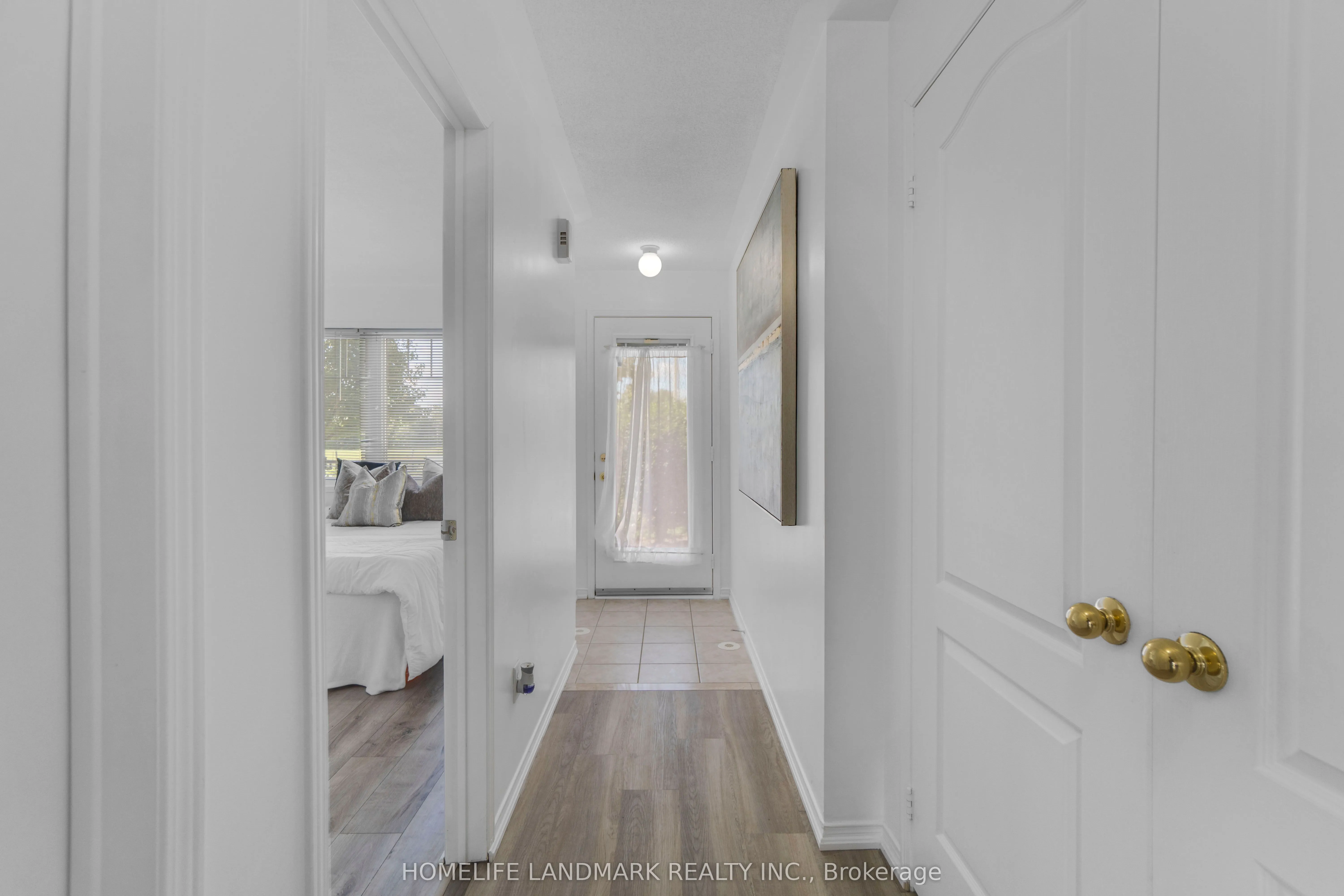 5025 Ninth Line, #8