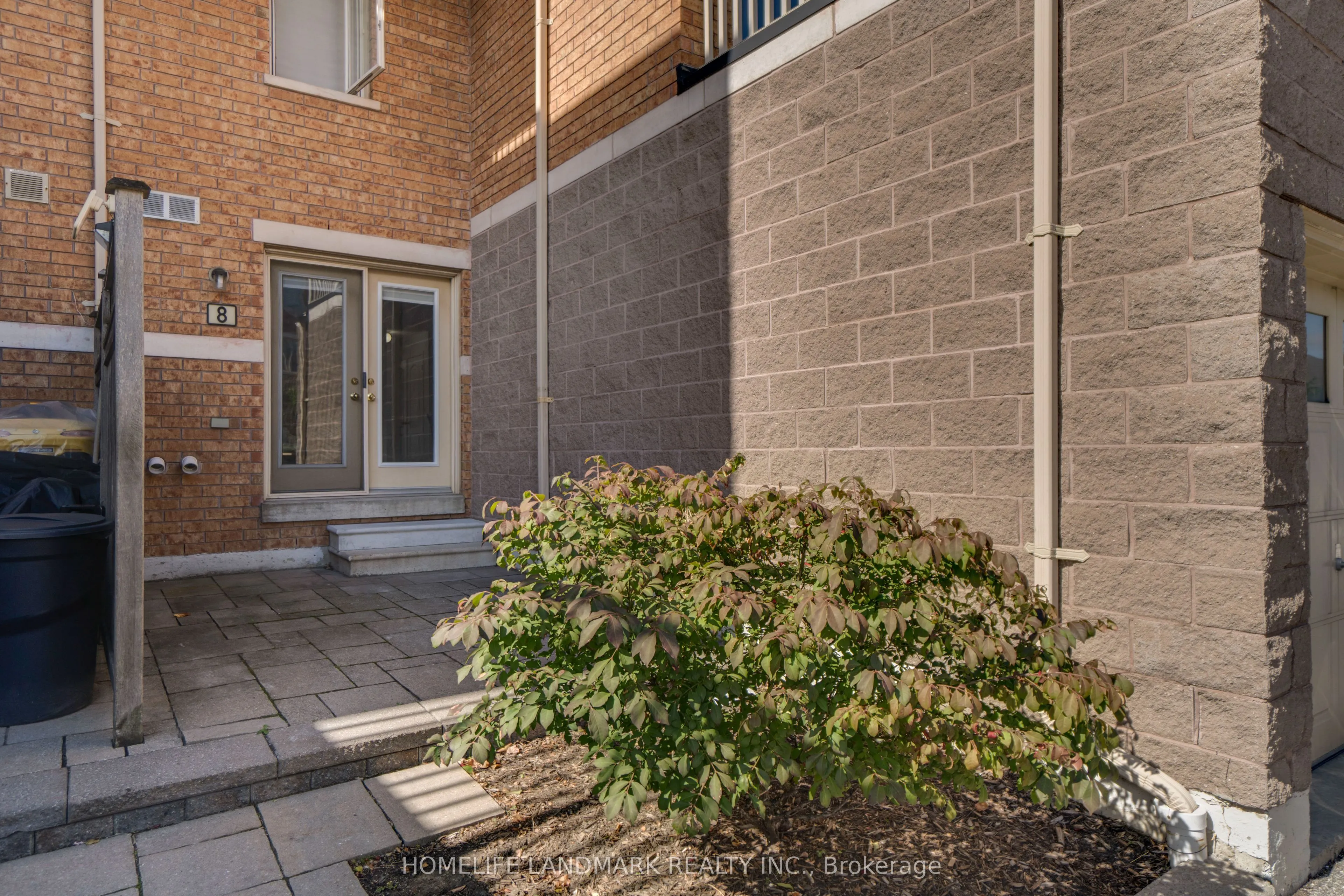 5025 Ninth Line, #8