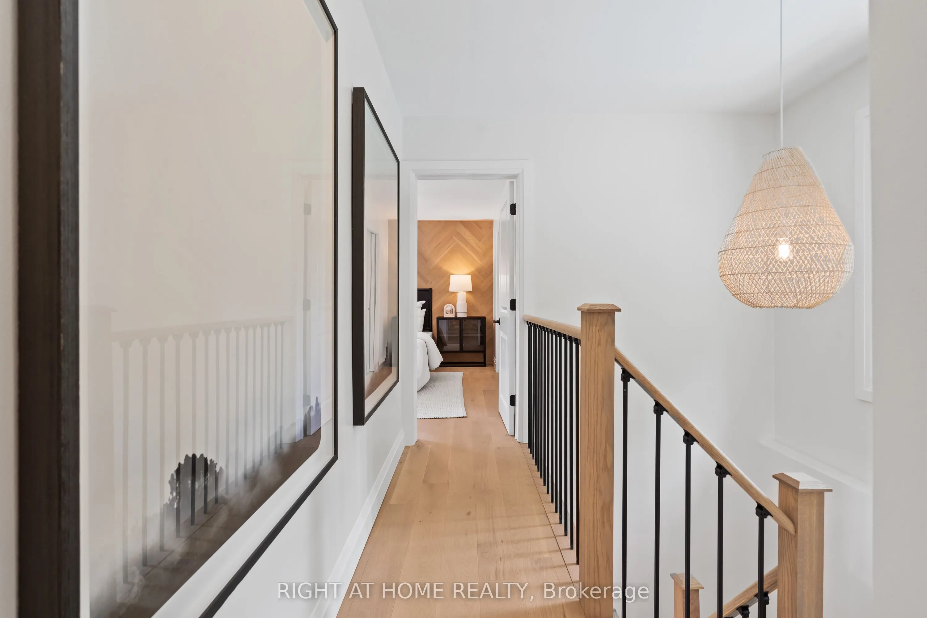 250 Linwood Crescent