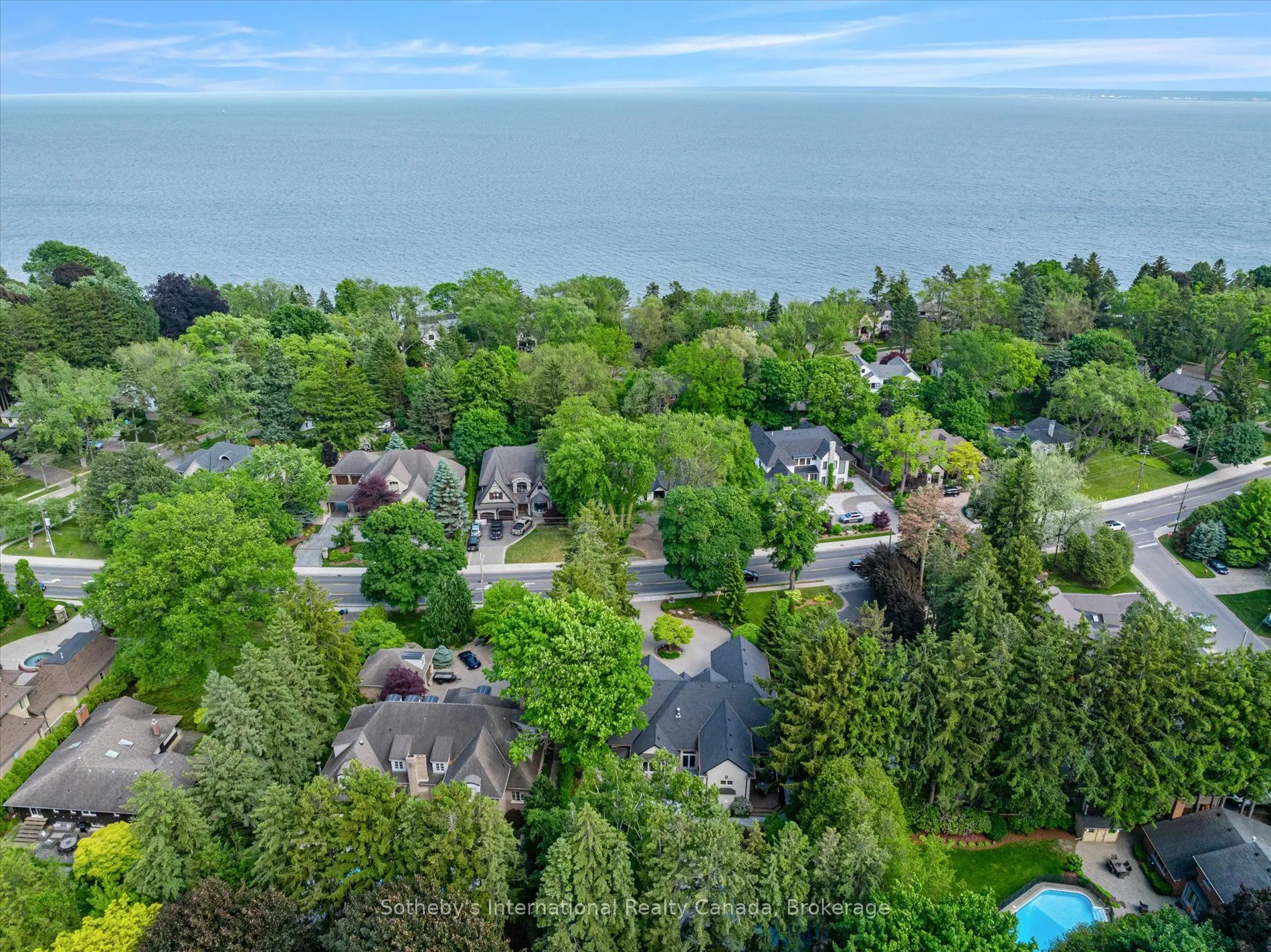 4169 Lakeshore Road