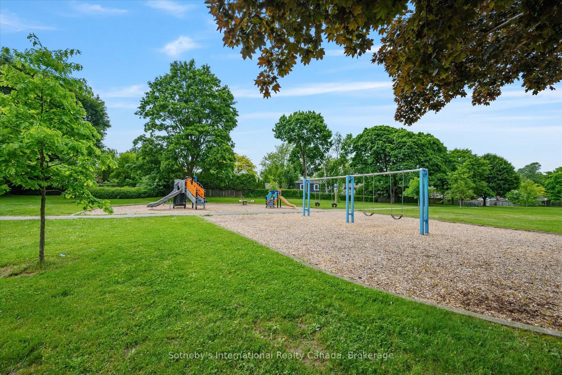 4169 Lakeshore Road