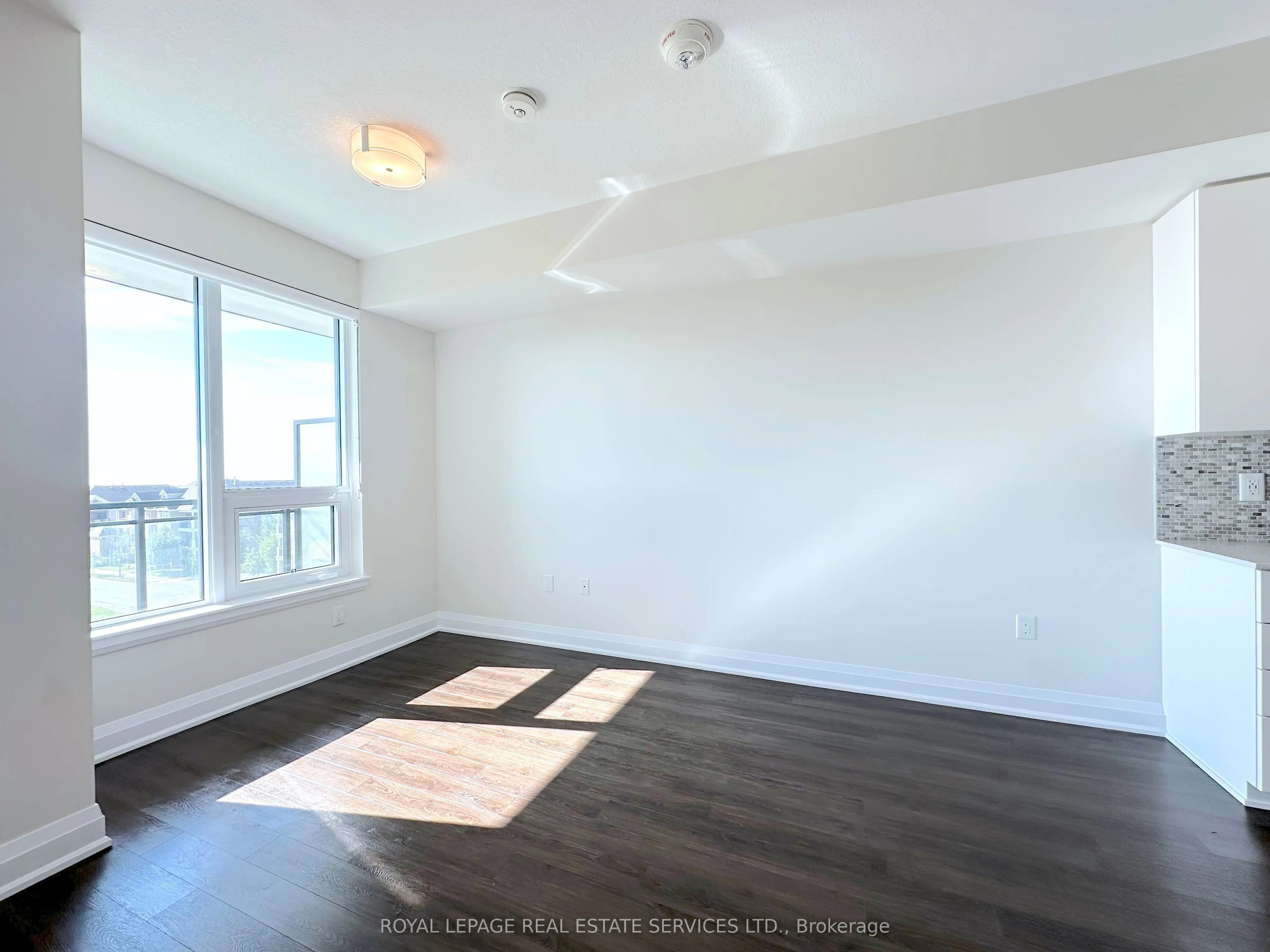 2333 Taunton Road, #511