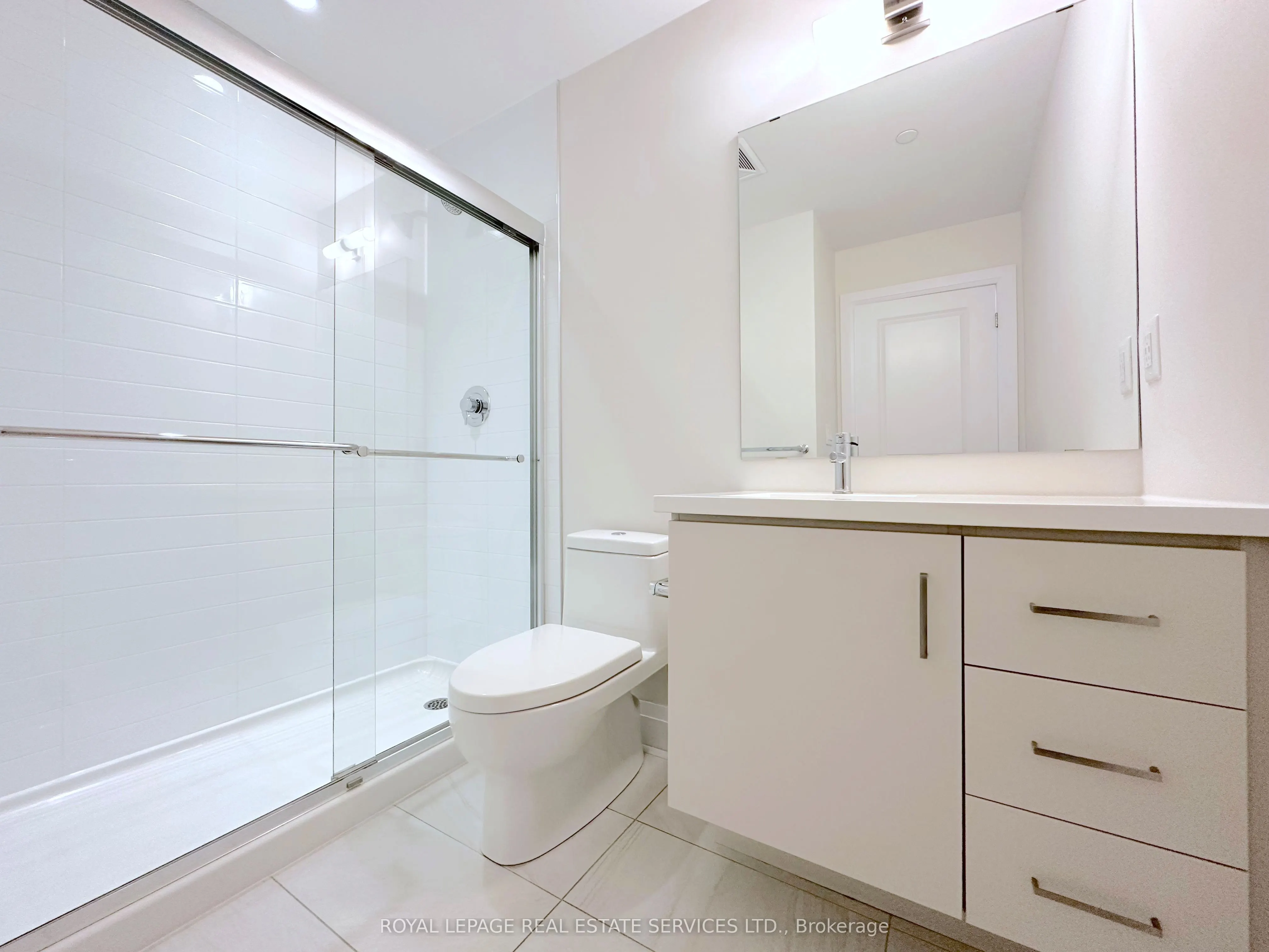 2333 Taunton Road, #408