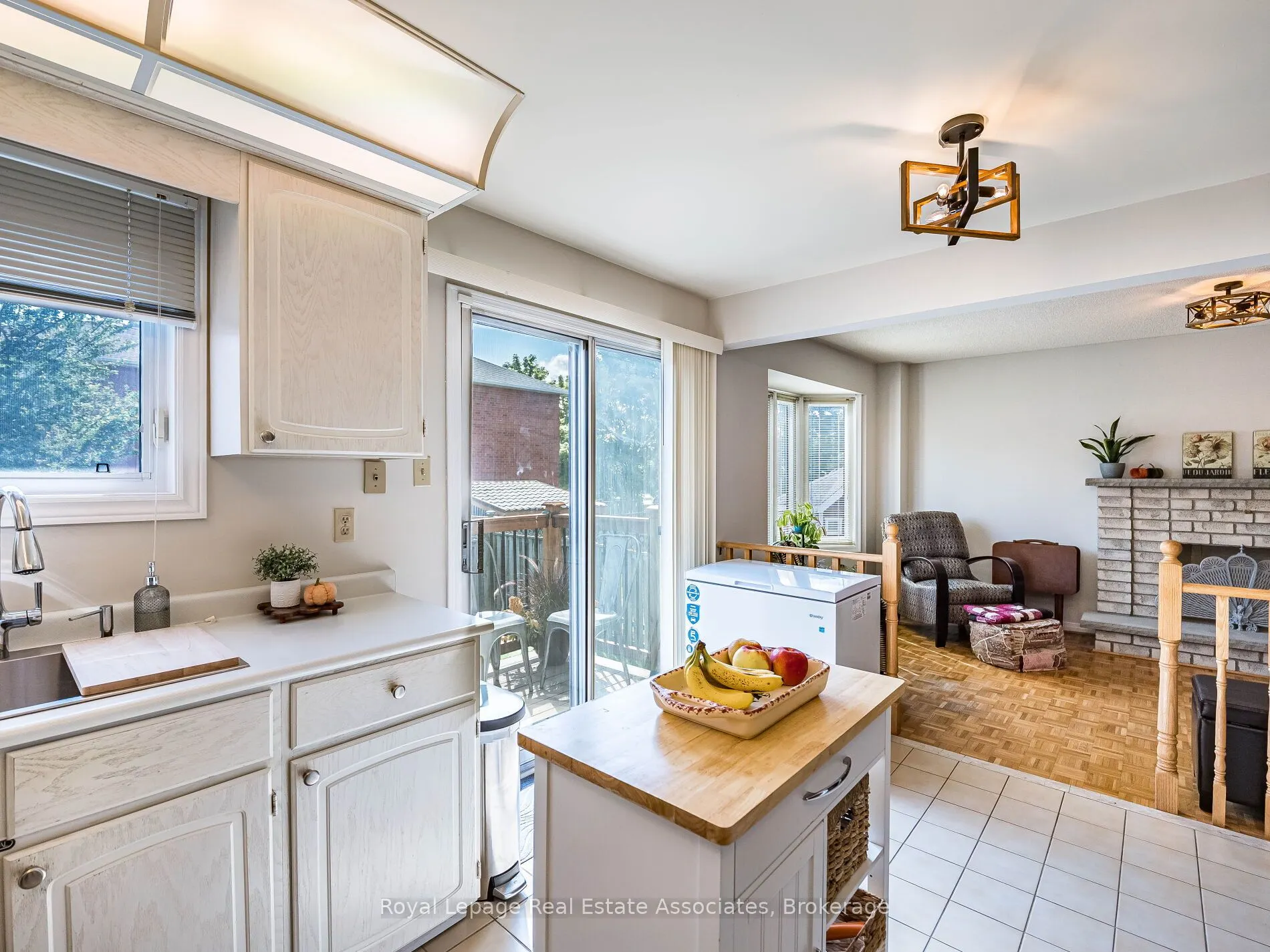 6033 Duford Drive