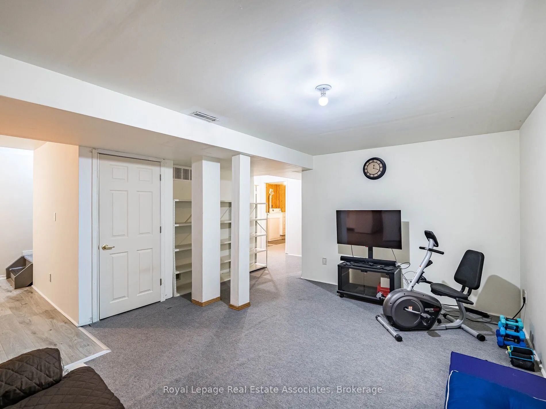 6033 Duford Drive