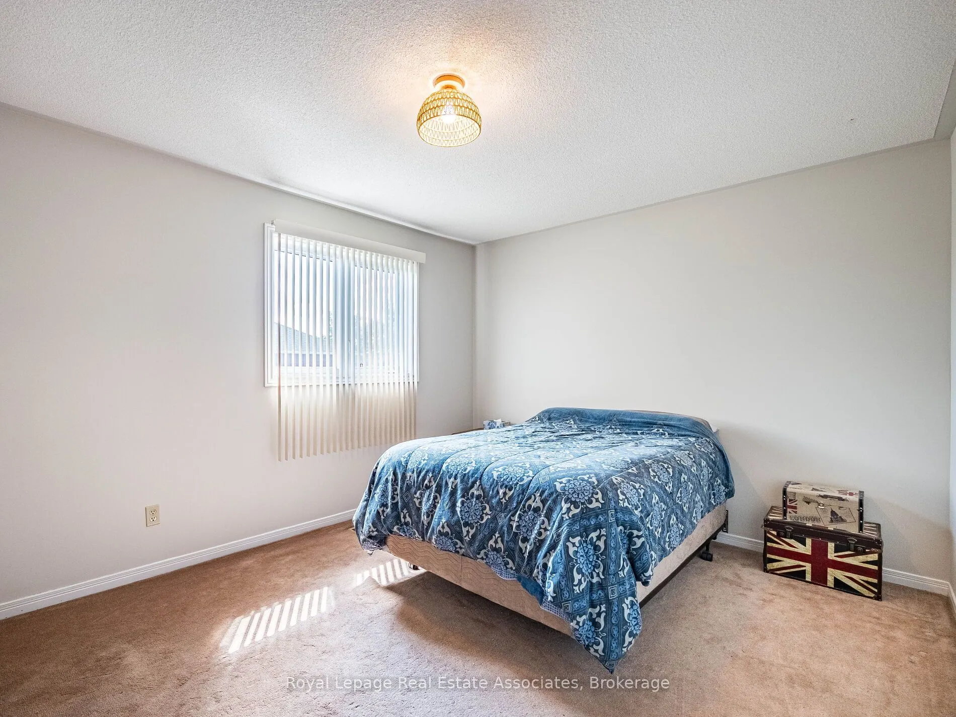 6033 Duford Drive