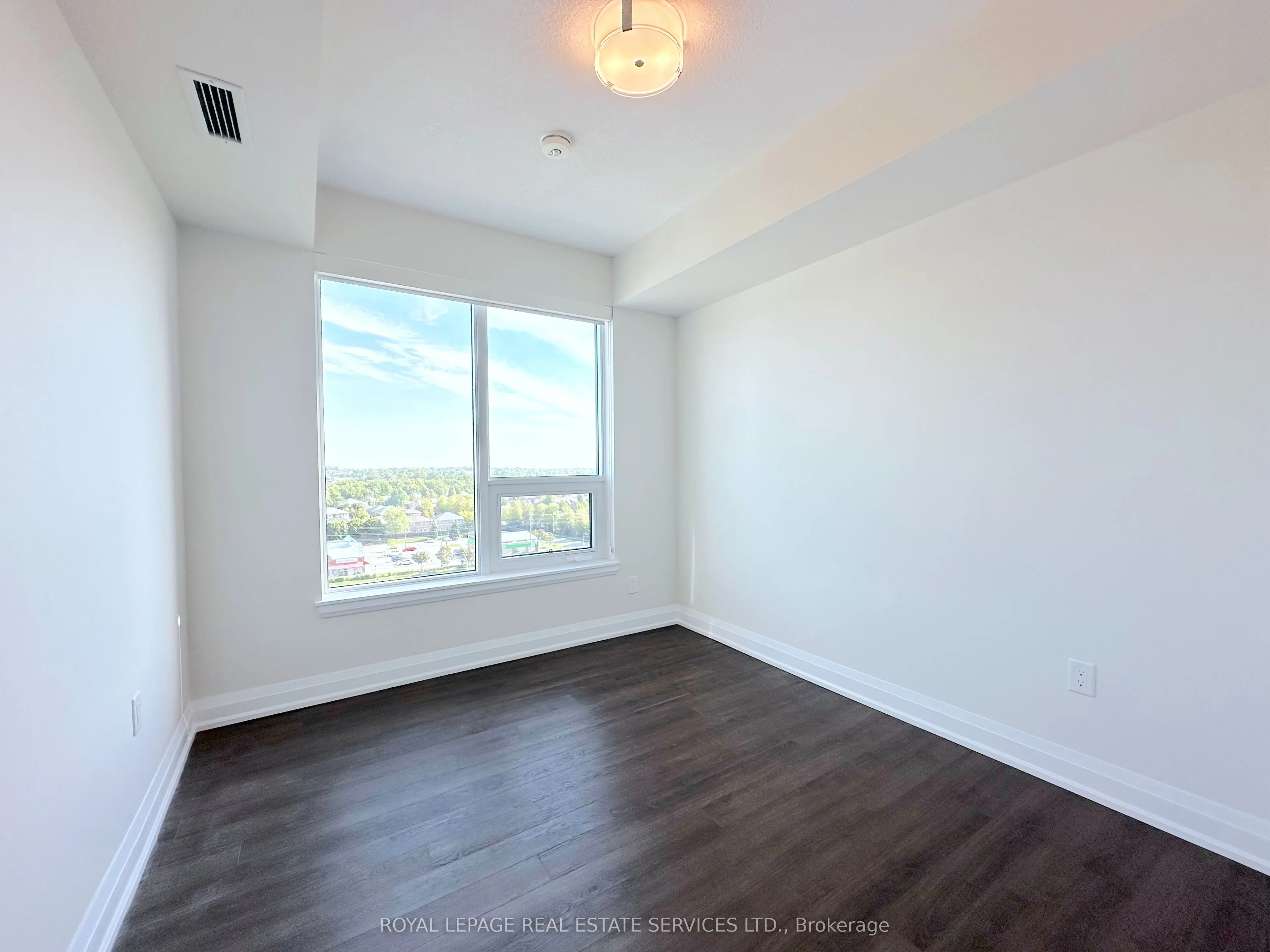 2333 Taunton Road, #1005