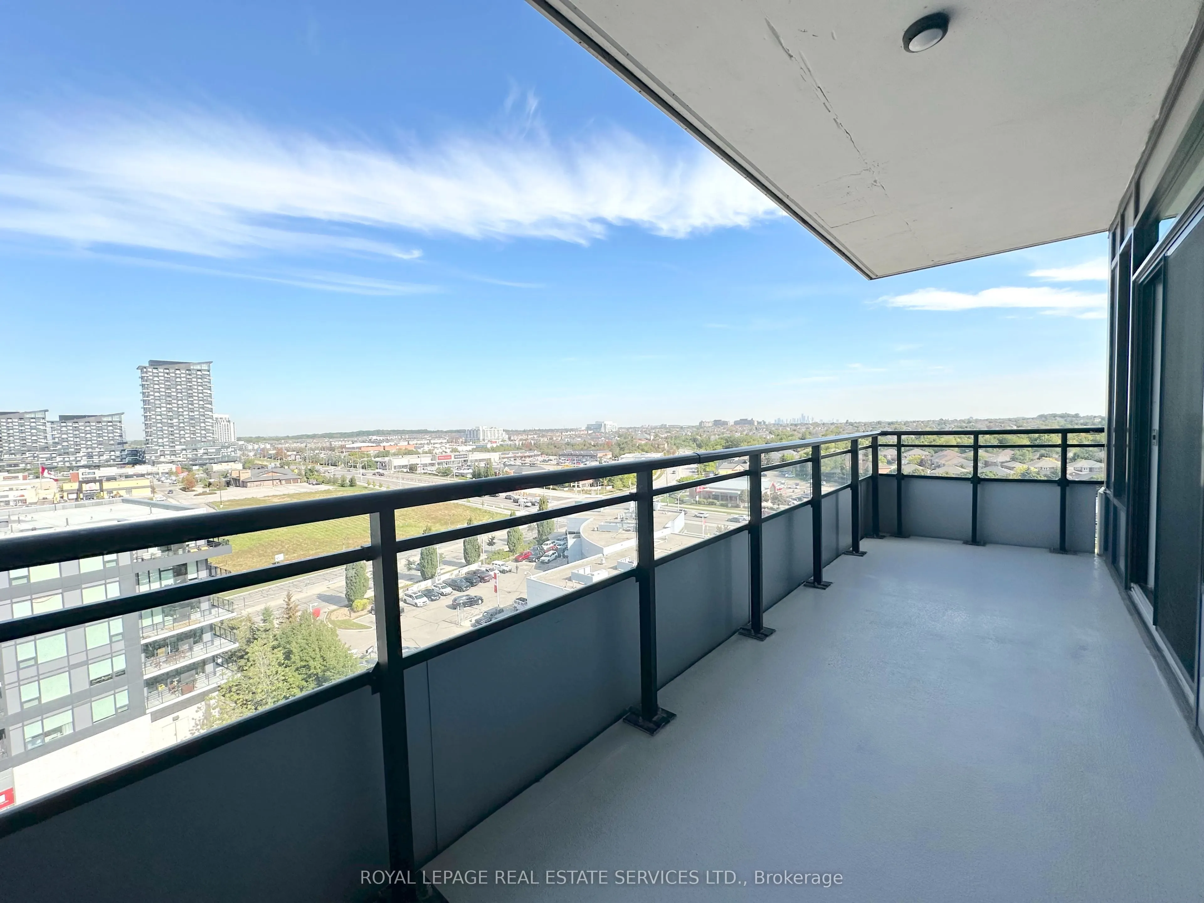 2333 Taunton Road, #1005