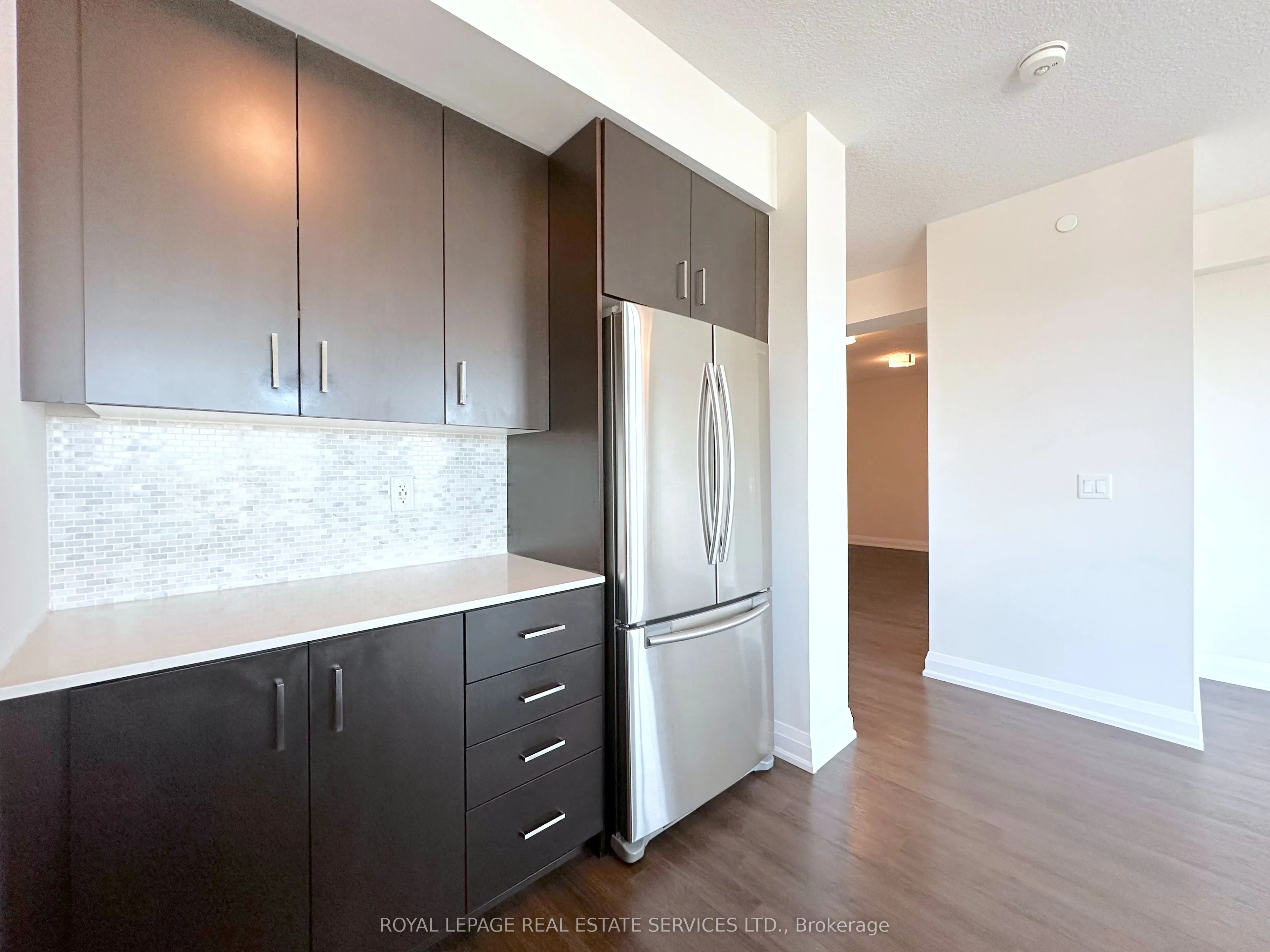 2333 Taunton Road, #1005