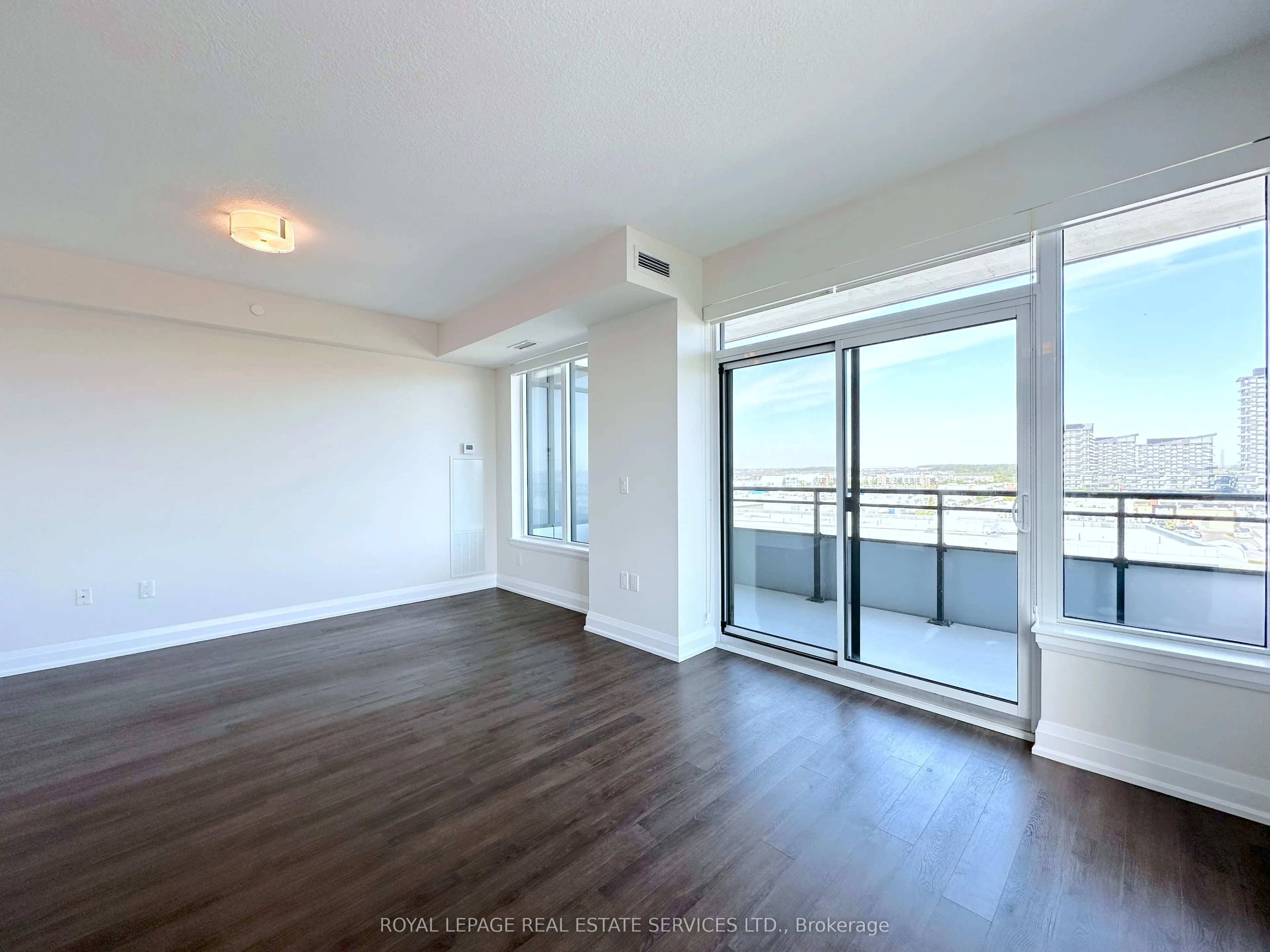 2333 Taunton Road, #1005
