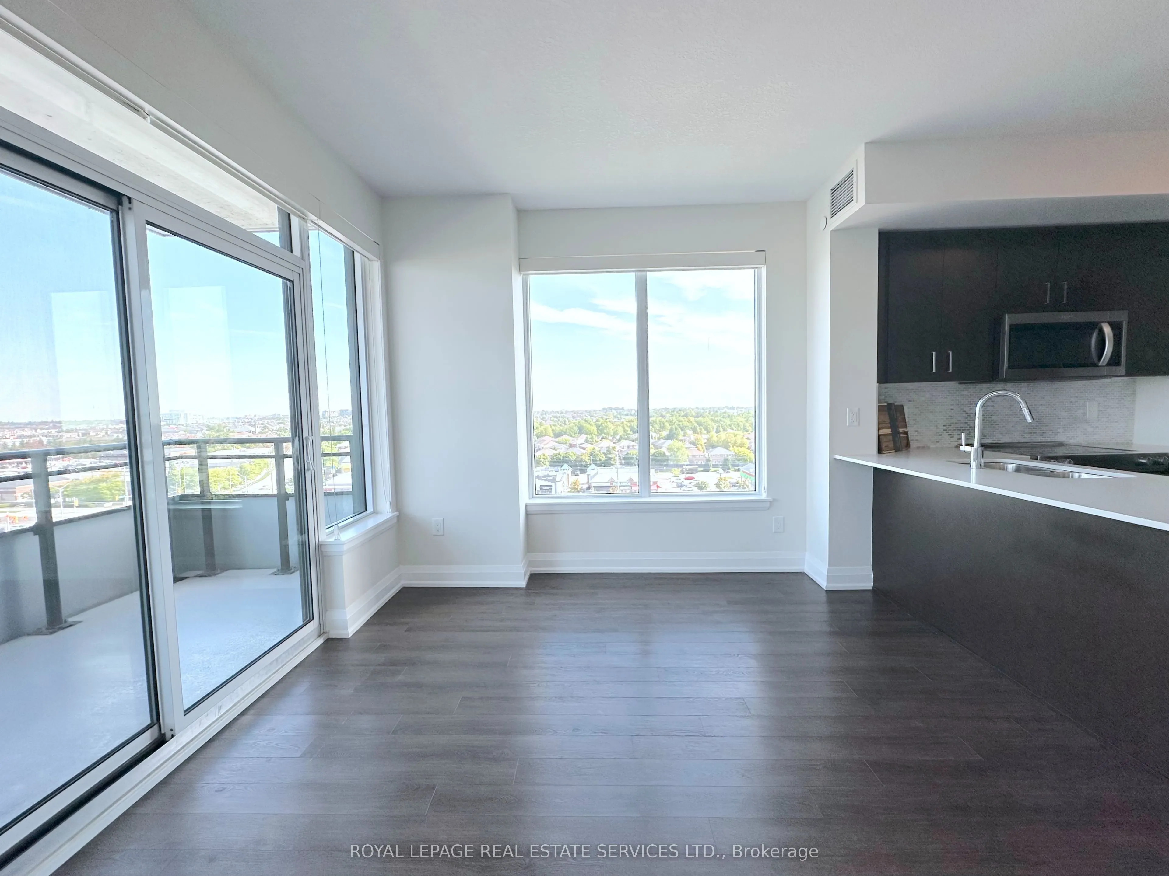 2333 Taunton Road, #1005