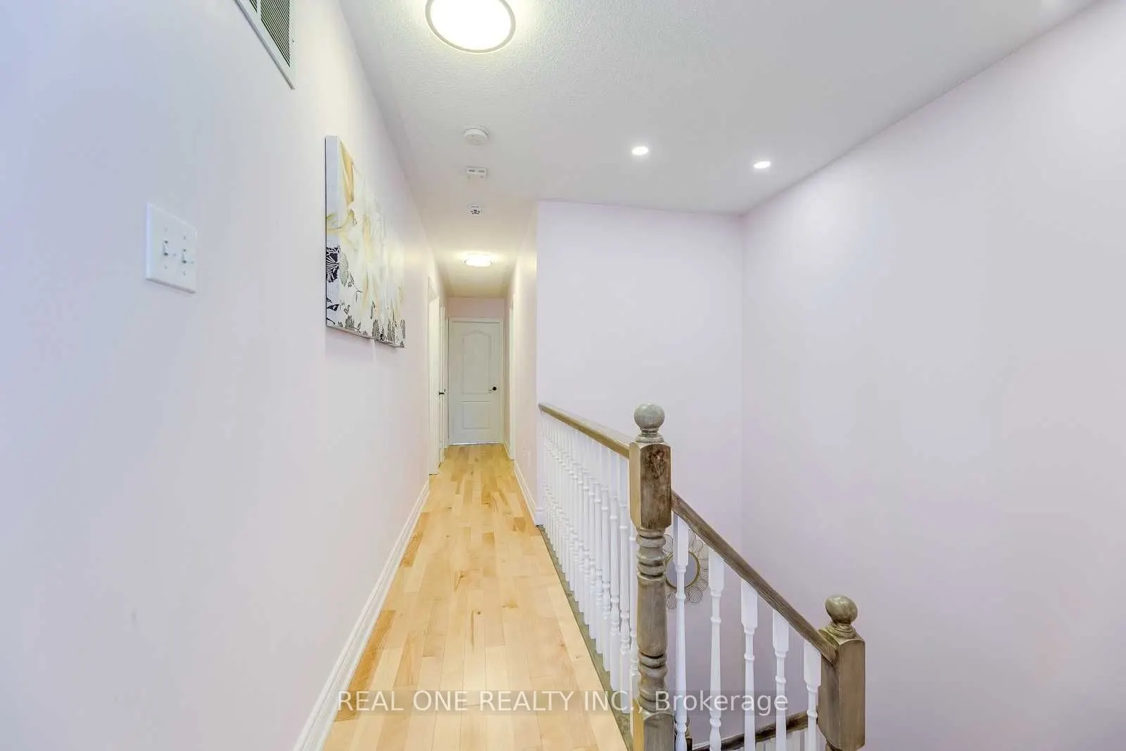 1342 Weir Chase