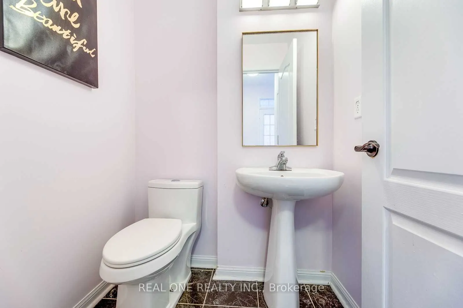1342 Weir Chase