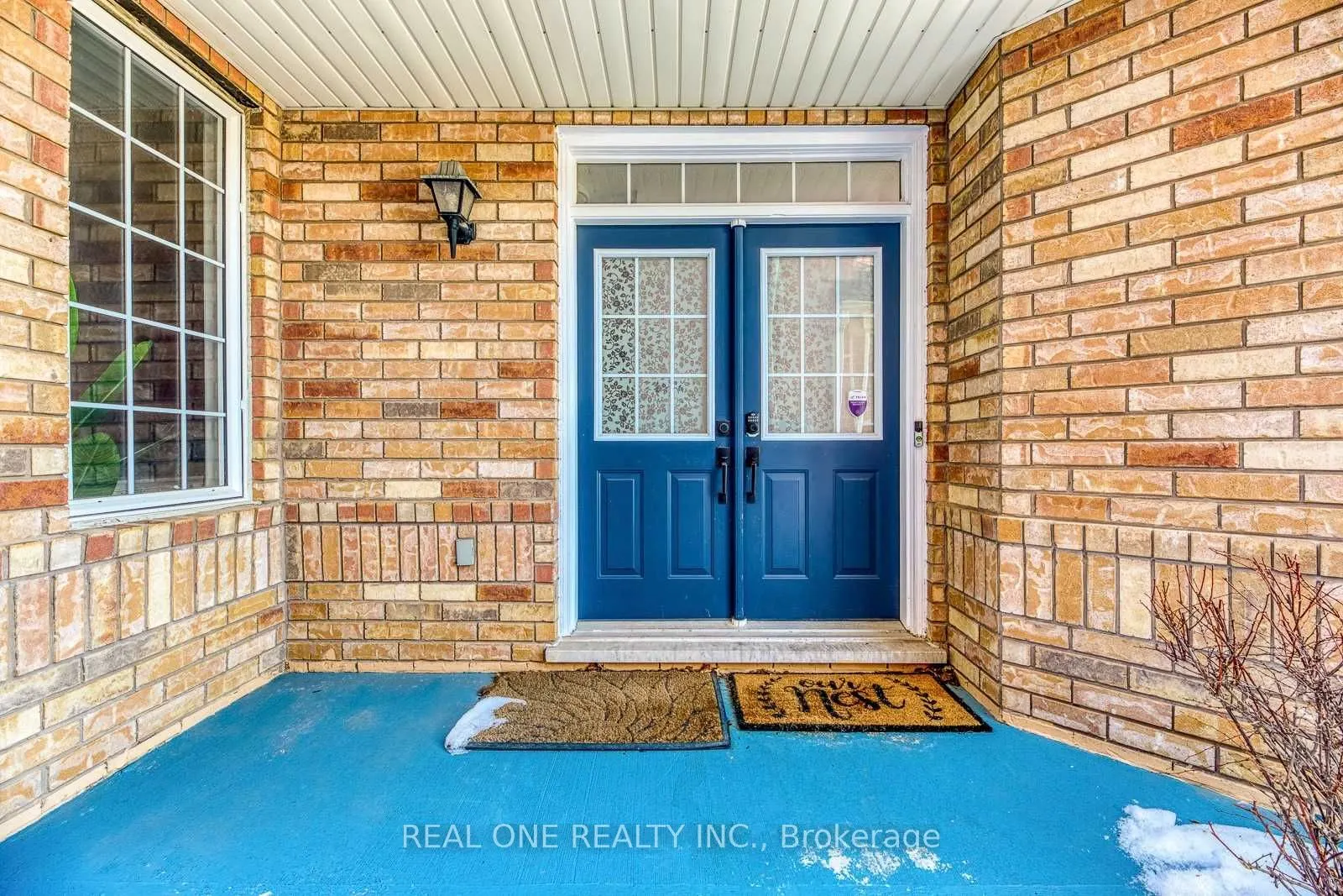 1342 Weir Chase