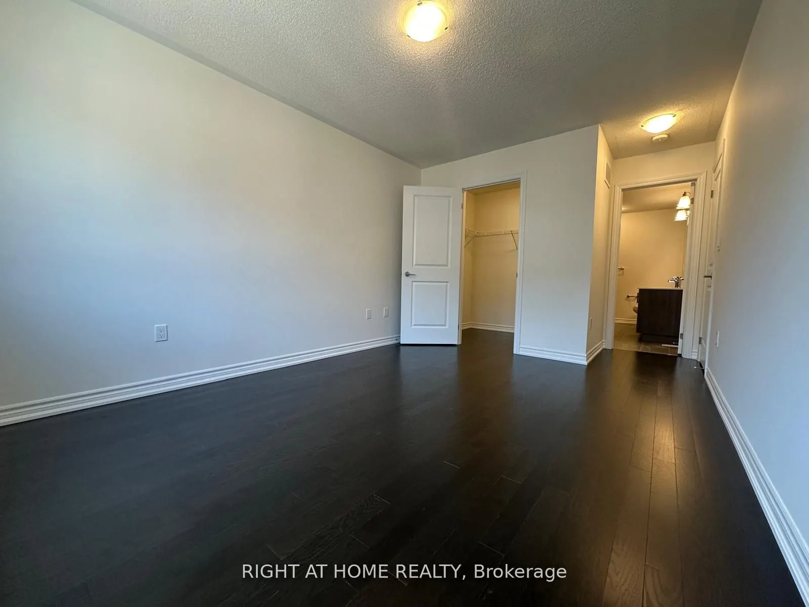 516 Celandine Terrace
