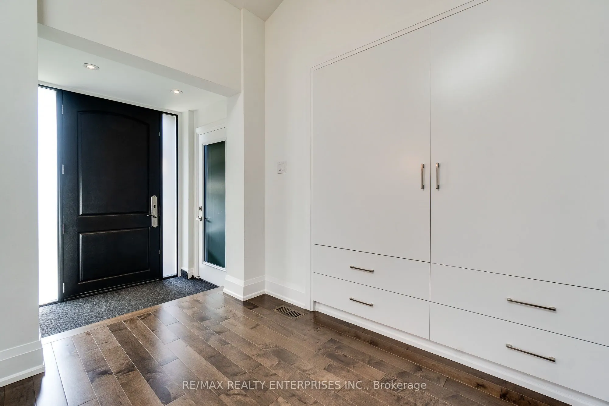 4280 Flitter Court