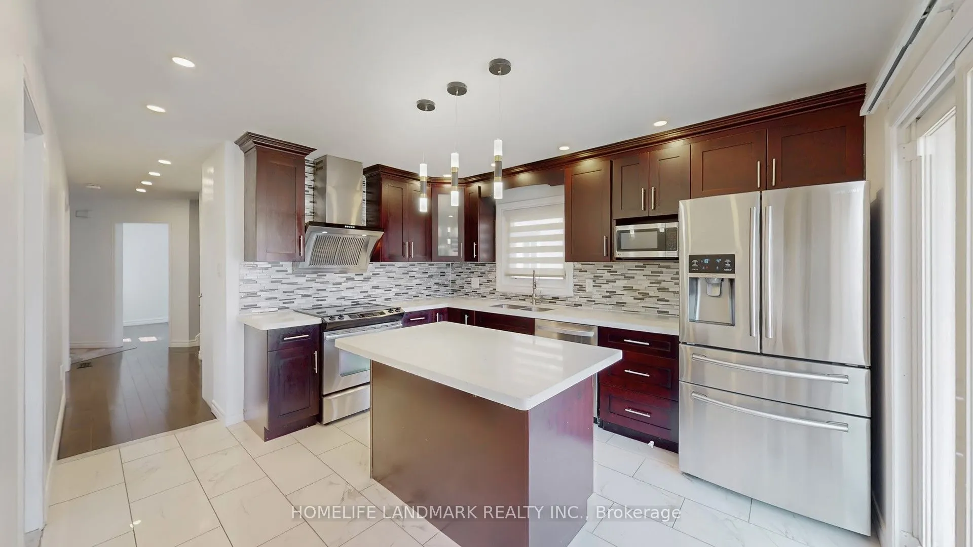 373 Kingsbridge Garden Circle